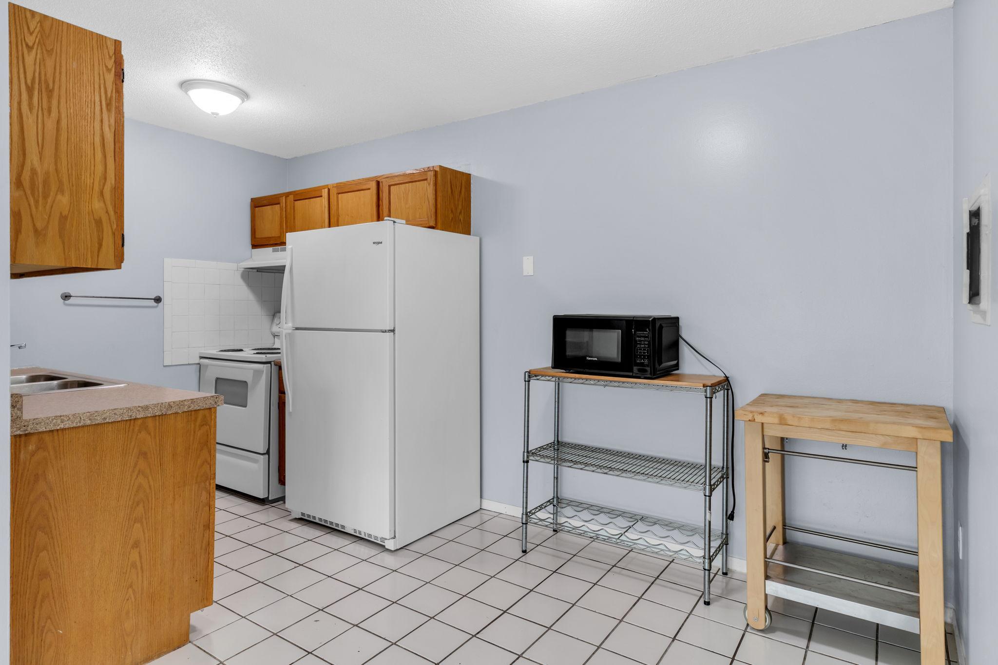 View of Residential at 2616 Harriet Avenue #104, Minneapolis MN 55408, Minneapolis (8 of 21) - Mike Wilen | Minnesota Team Real Estate