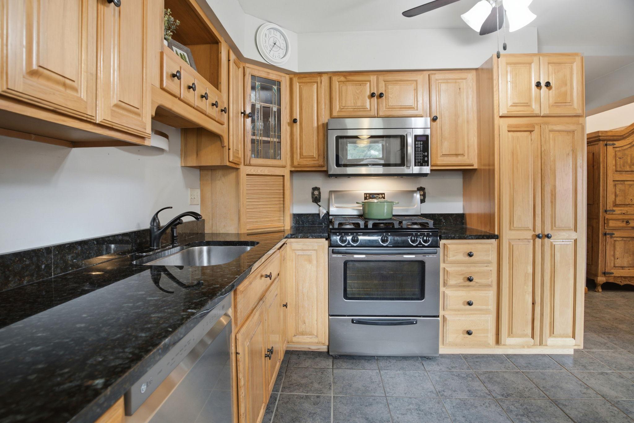 View of Residential at 9140 Aldrich Avenue, Bloomington MN 55420, Bloomington (19 of 64) - Mike Wilen | Minnesota Team Real Estate