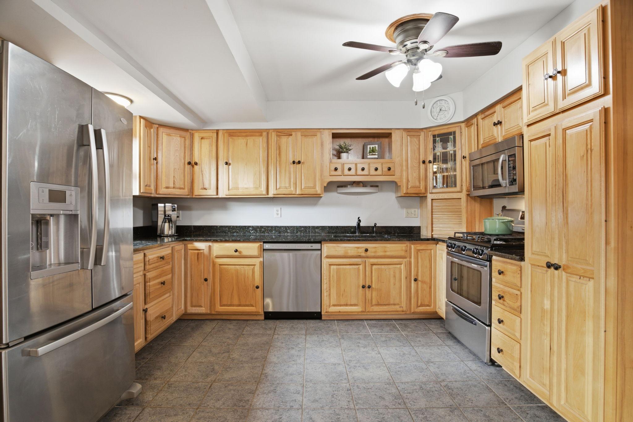 View of Residential at 9140 Aldrich Avenue, Bloomington MN 55420, Bloomington (17 of 64) - Mike Wilen | Minnesota Team Real Estate