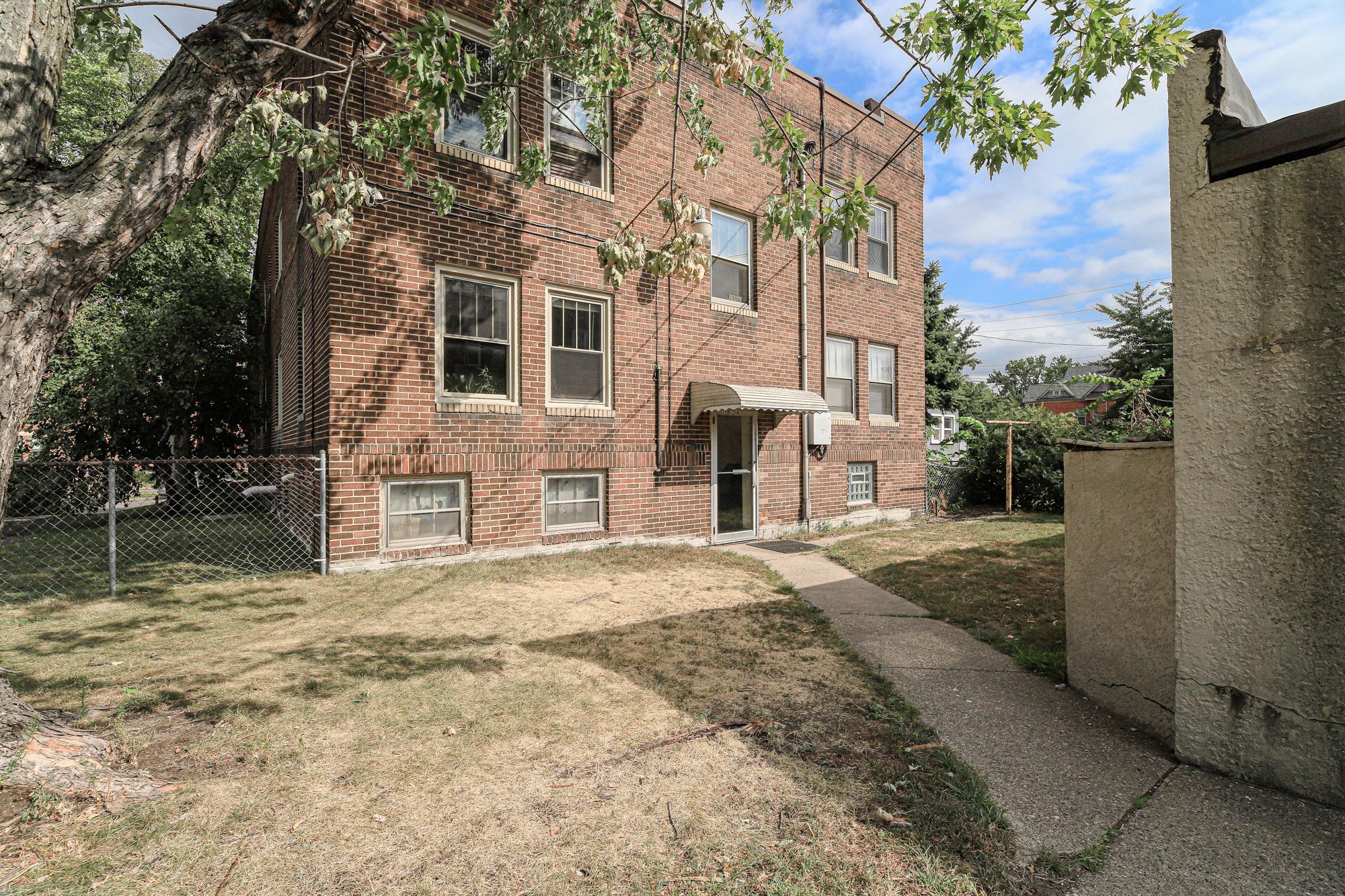 View of Residential at 1824 Elliot Avenue #207, Minneapolis MN 55404, Minneapolis (25 of 25) - Mike Wilen | Minnesota Team Real Estate