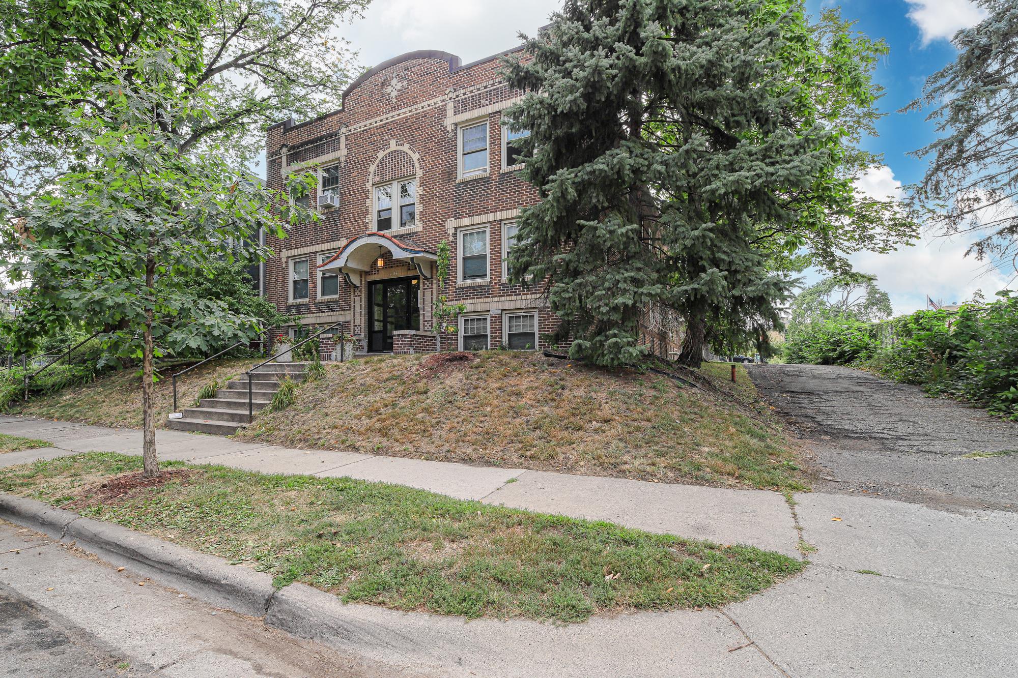 View of Residential at 1824 Elliot Avenue #207, Minneapolis MN 55404, Minneapolis (23 of 25) - Mike Wilen | Minnesota Team Real Estate