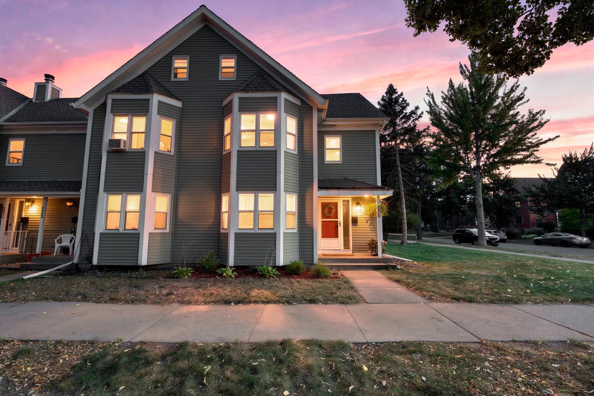View of Residential at 235 Kent Street, Saint Paul MN 55102, Saint Paul (45 of 56) - Mike Wilen | Minnesota Team Real Estate