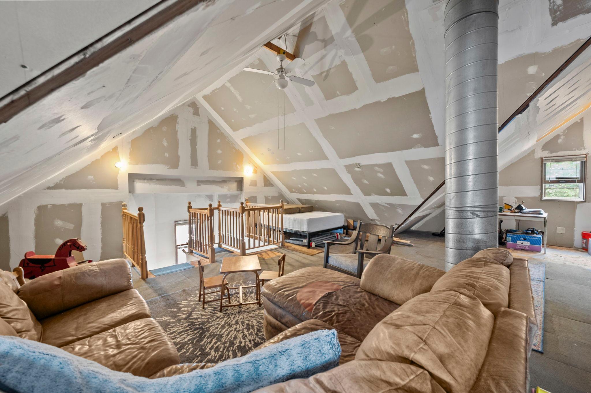 View of Residential at 235 Kent Street, Saint Paul MN 55102, Saint Paul (28 of 56) - Mike Wilen | Minnesota Team Real Estate