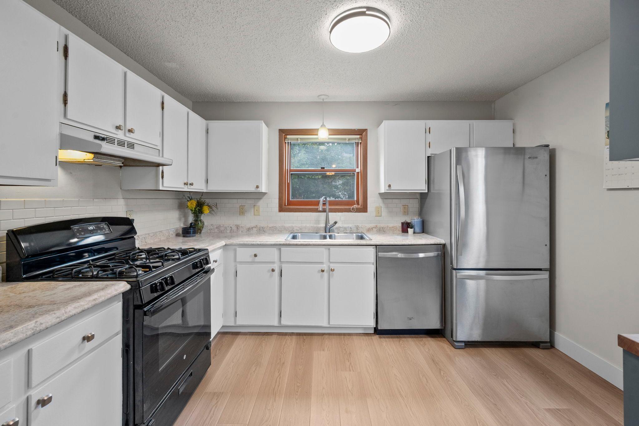 View of Residential at 235 Kent Street, Saint Paul MN 55102, Saint Paul (13 of 56) - Mike Wilen | Minnesota Team Real Estate