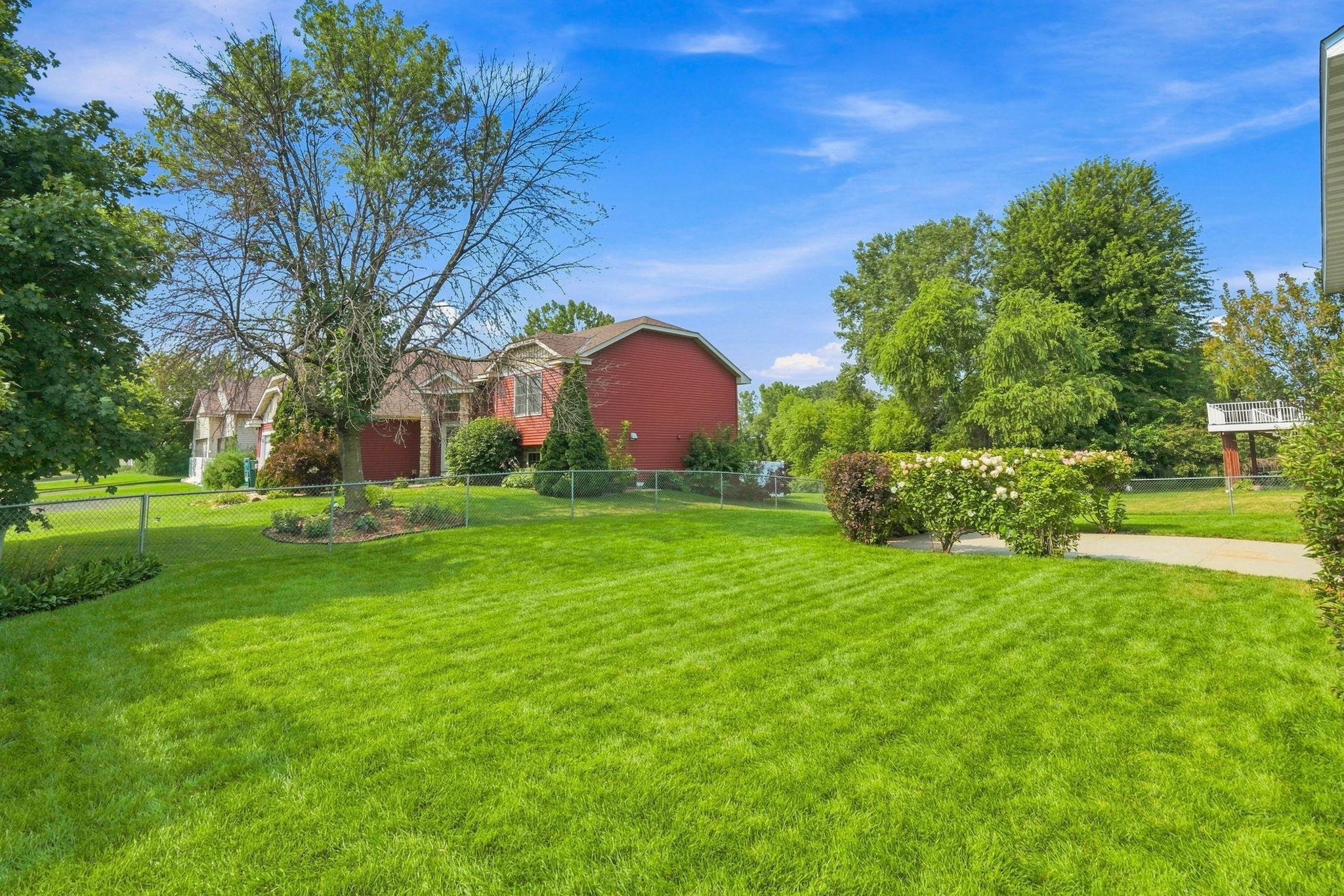View of Residential at 798 104th Court, Blaine MN 55434, Blaine (35 of 44) - Mike Wilen | Minnesota Team Real Estate