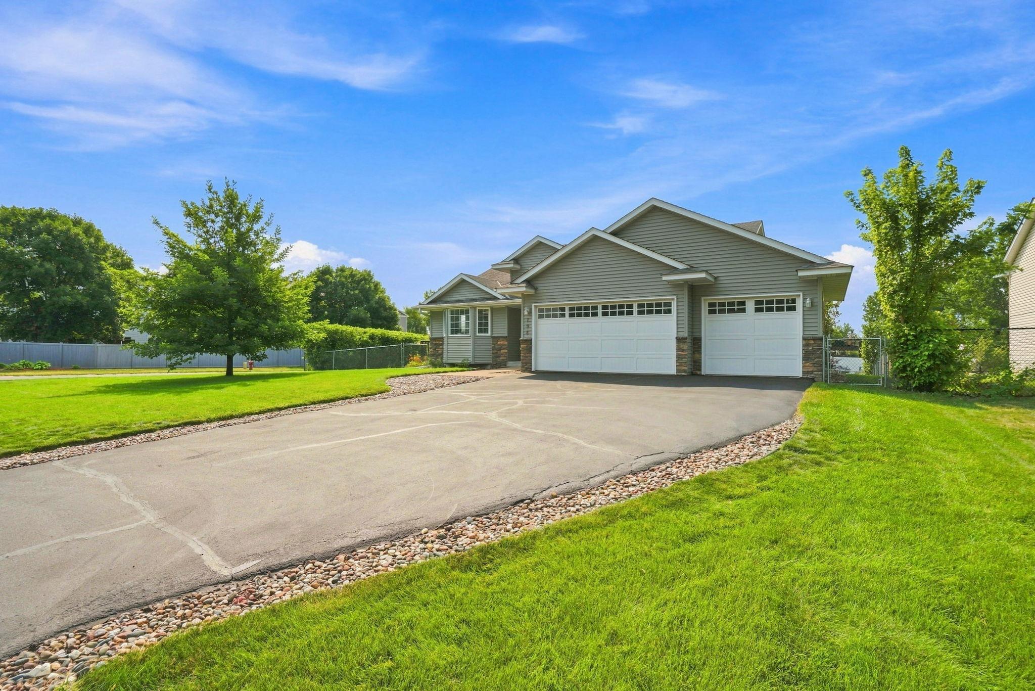 View of Residential at 798 104th Court, Blaine MN 55434, Blaine (2 of 44) - Mike Wilen | Minnesota Team Real Estate