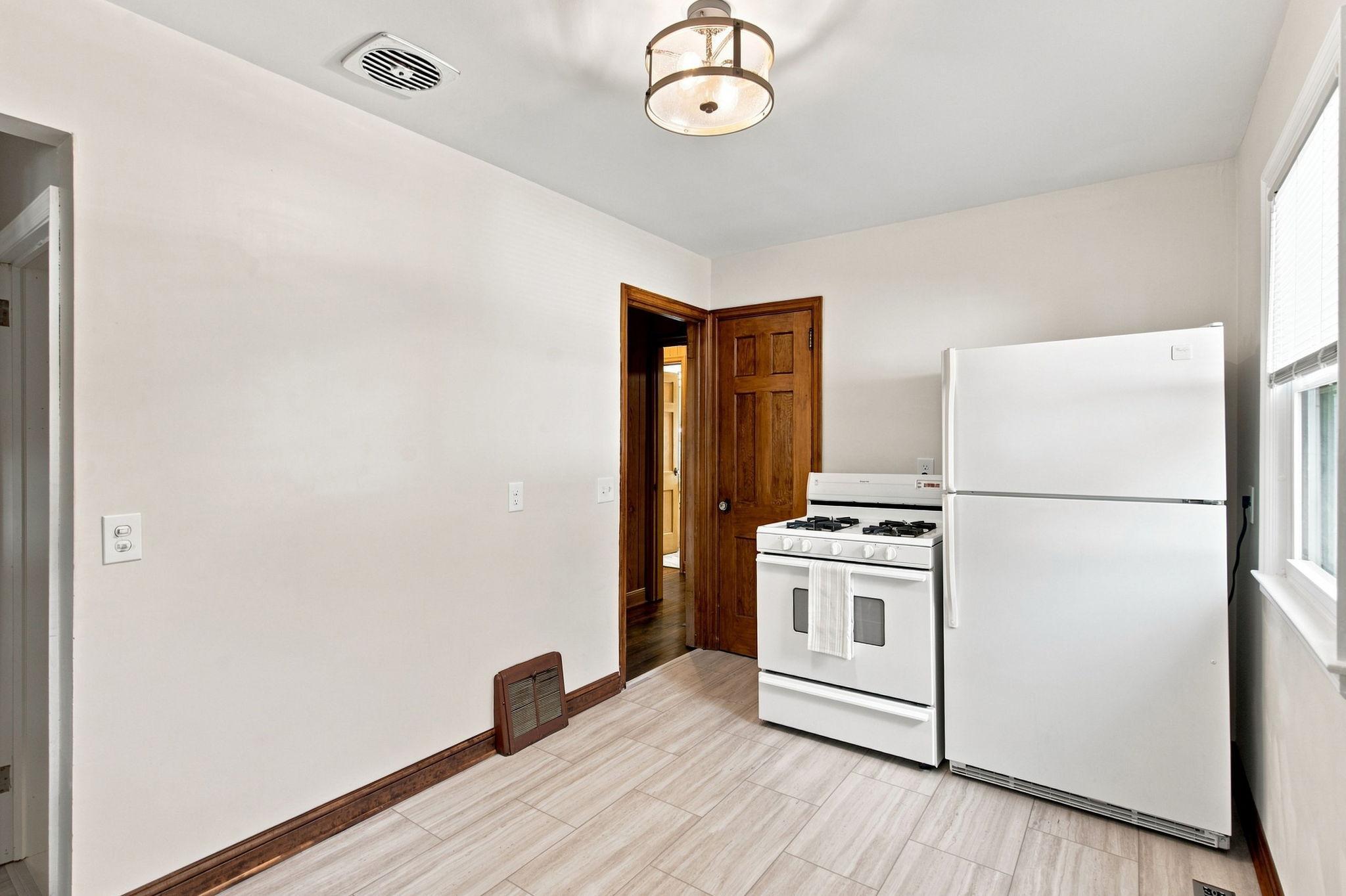 View of Residential at 3251 Taylor Street, Minneapolis MN 55418, Minneapolis (9 of 43) - Mike Wilen | Minnesota Team Real Estate