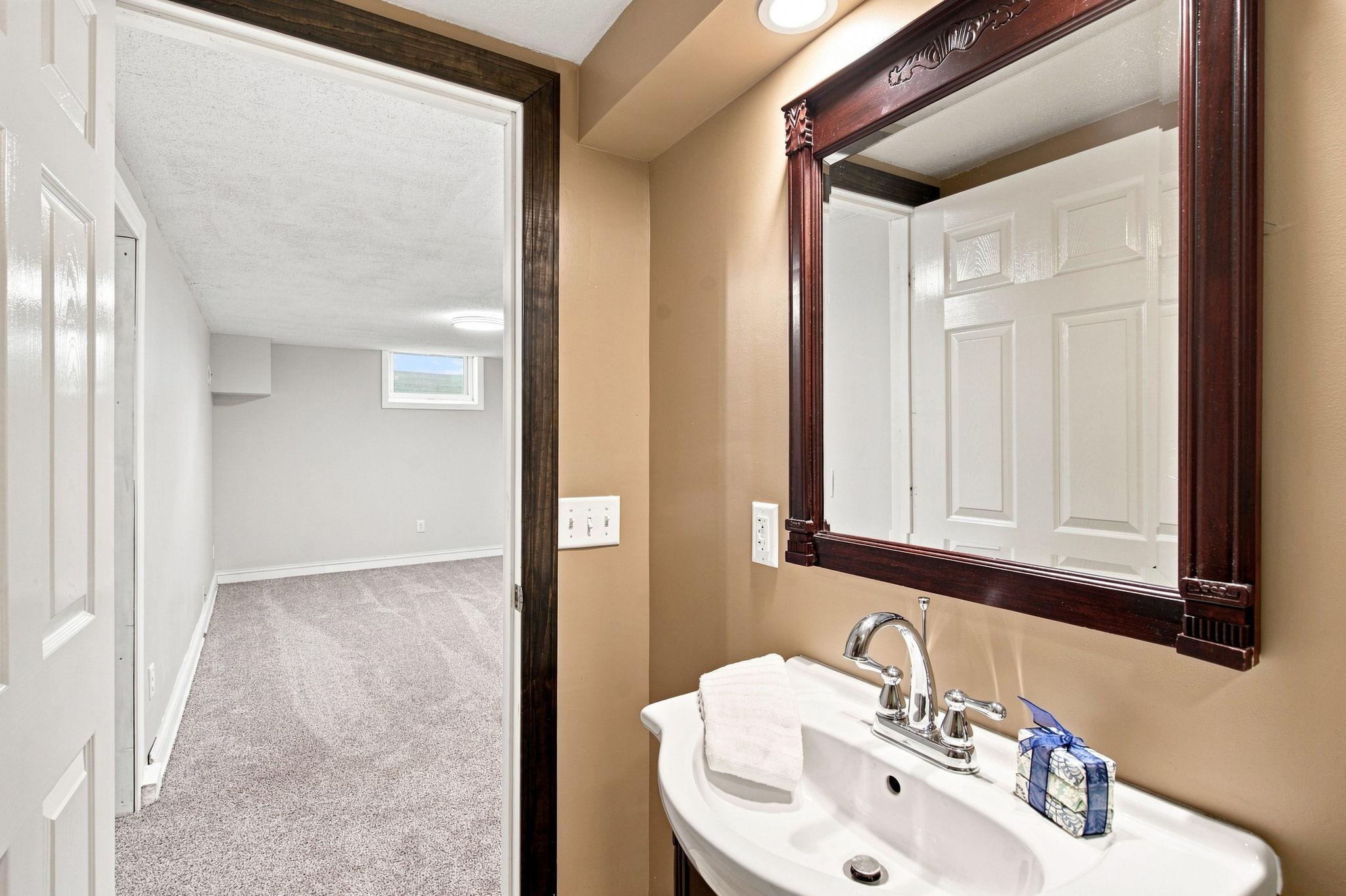 View of Residential at 3251 Taylor Street, Minneapolis MN 55418, Minneapolis (26 of 43) - Mike Wilen | Minnesota Team Real Estate