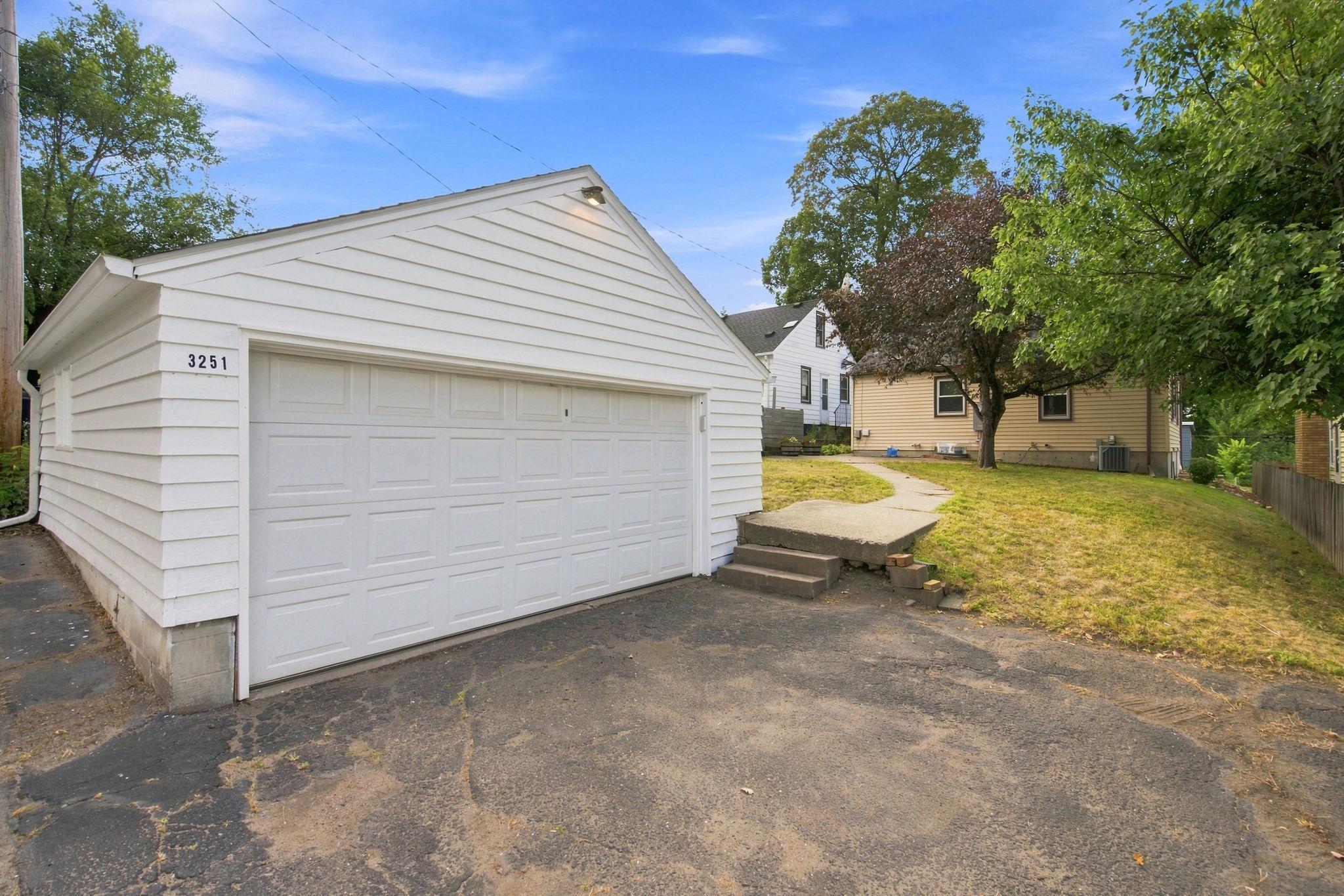 View of Residential at 3251 Taylor Street, Minneapolis MN 55418, Minneapolis (32 of 43) - Mike Wilen | Minnesota Team Real Estate