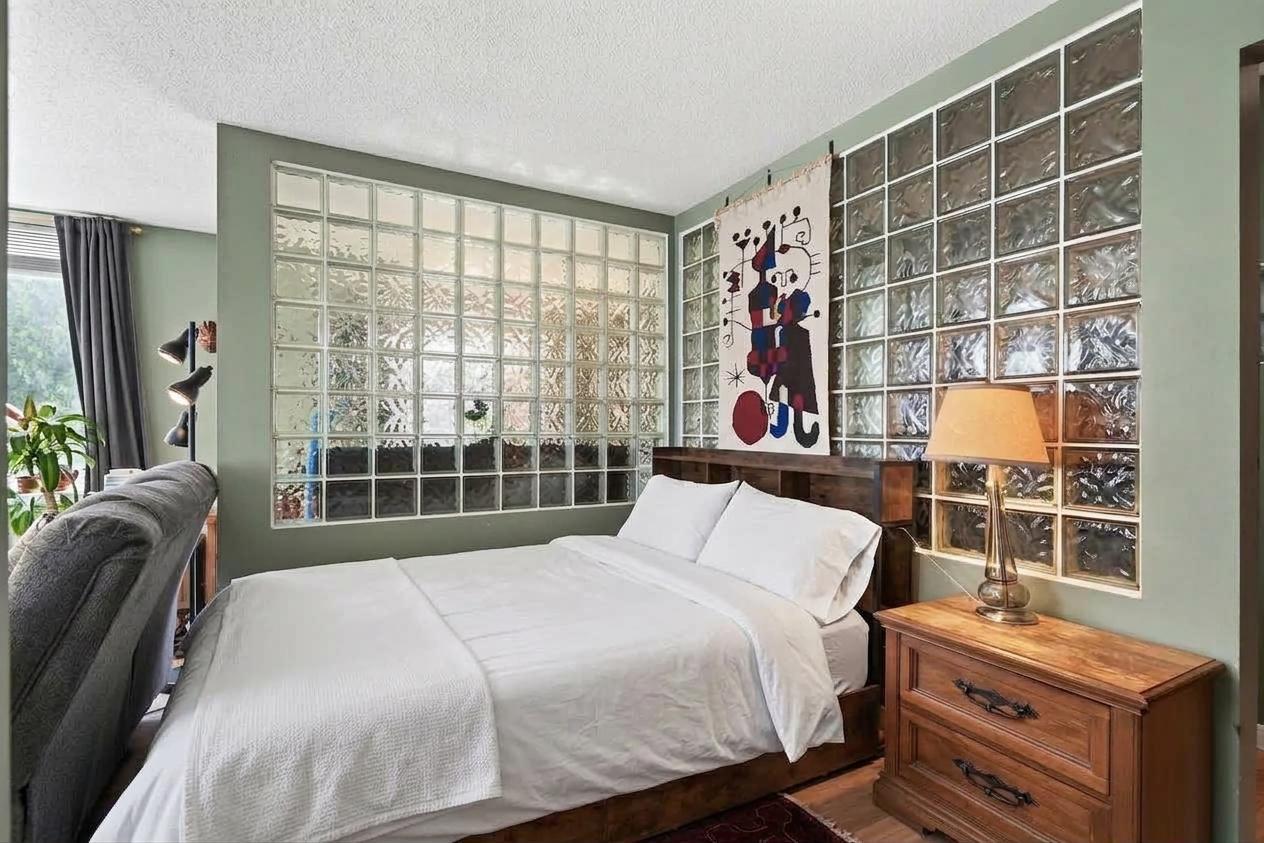 View of Residential at 3059 Lake Shore Drive #A, Minneapolis MN 55416, Minneapolis (18 of 29) - Mike Wilen | Minnesota Team Real Estate
