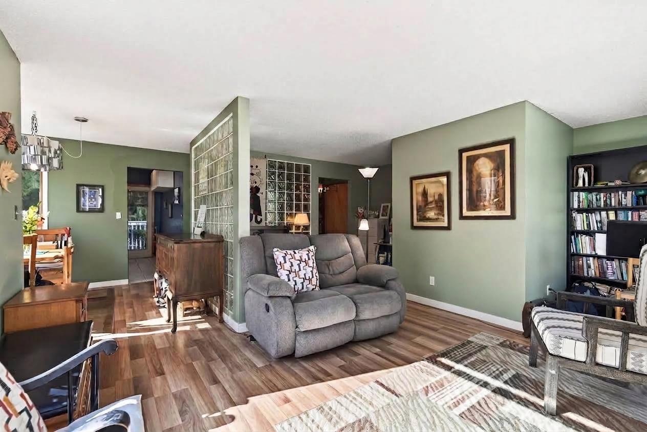 View of Residential at 3059 Lake Shore Drive #A, Minneapolis MN 55416, Minneapolis (9 of 27) - Mike Wilen | Minnesota Team Real Estate