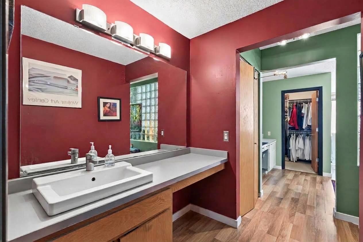 View of Residential at 3059 Lake Shore Drive #A, Minneapolis MN 55416, Minneapolis (16 of 27) - Mike Wilen | Minnesota Team Real Estate