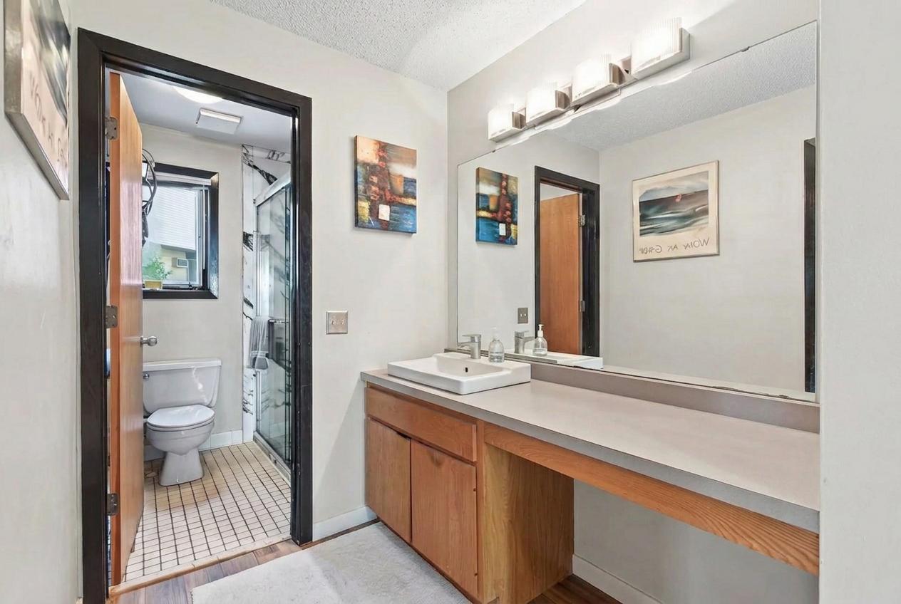 View of Residential at 3059 Lake Shore Drive #A, Minneapolis MN 55416, Minneapolis (26 of 38) - Mike Wilen | Minnesota Team Real Estate