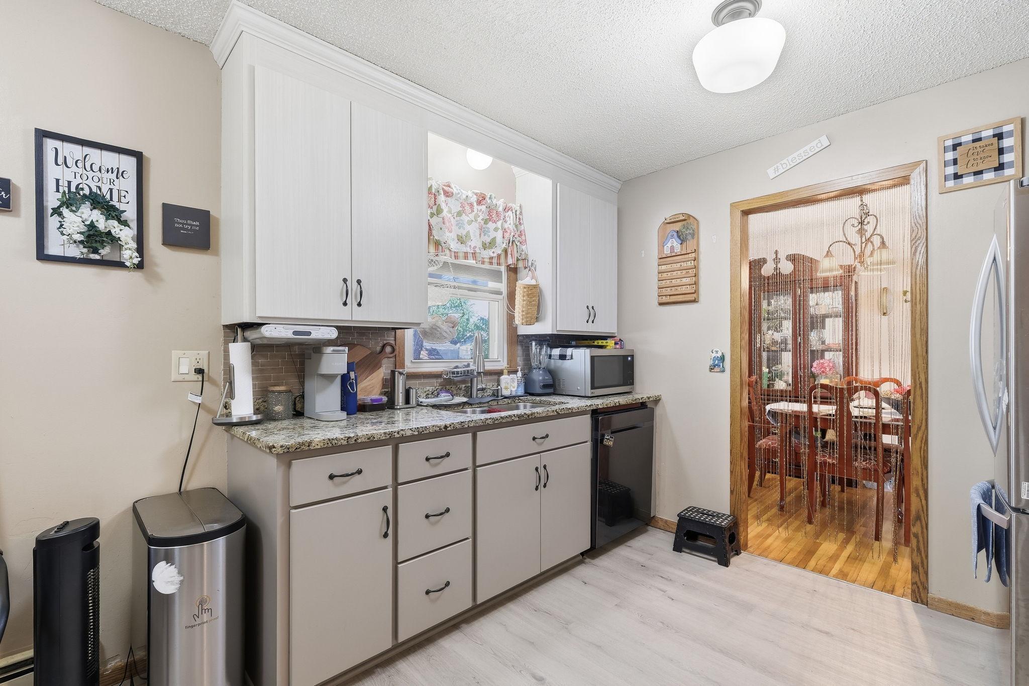 View of Residential at 6933 Brunswick Avenue, Brooklyn Park MN 55429, Brooklyn Park (11 of 30) - Mike Wilen | Minnesota Team Real Estate