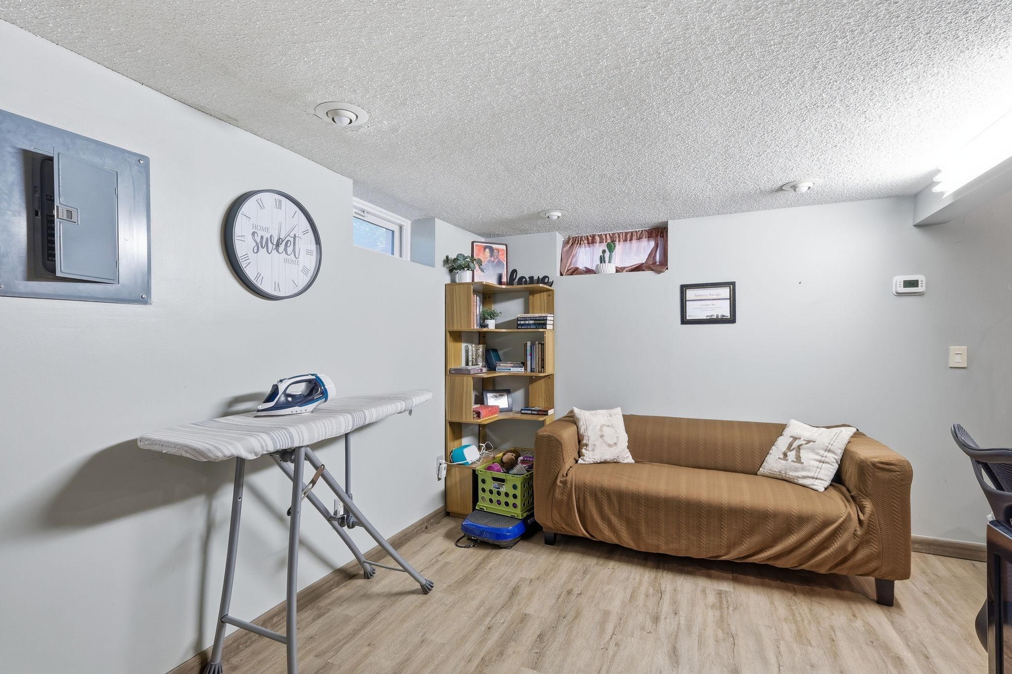 View of Residential at 6933 Brunswick Avenue, Brooklyn Park MN 55429, Brooklyn Park (25 of 30) - Mike Wilen | Minnesota Team Real Estate