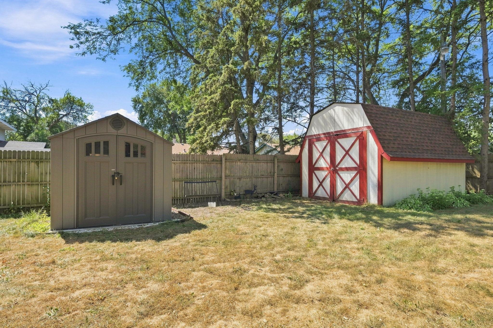 View of Residential at 6933 Brunswick Avenue, Brooklyn Park MN 55429, Brooklyn Park (5 of 30) - Mike Wilen | Minnesota Team Real Estate