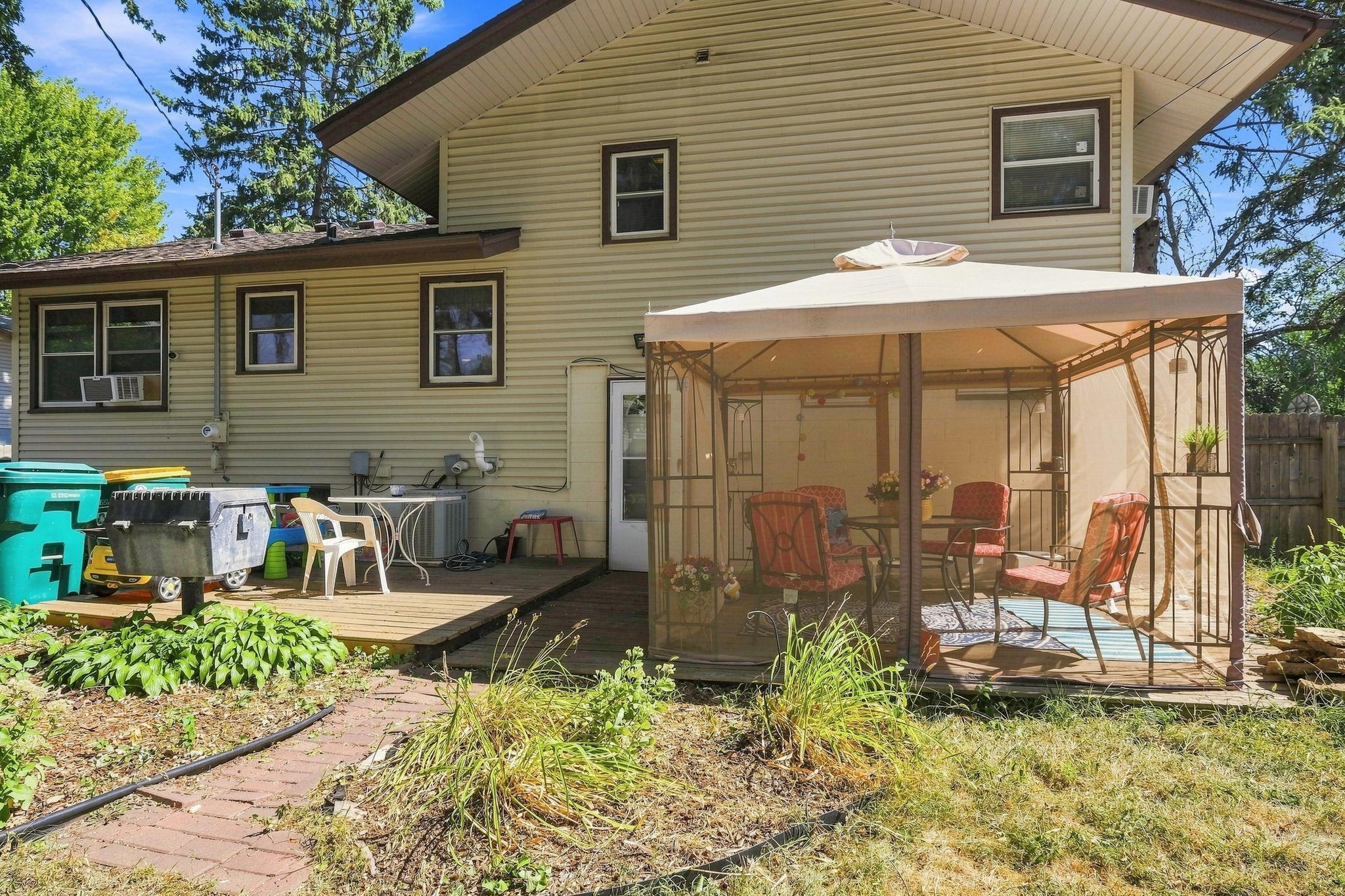View of Residential at 6933 Brunswick Avenue, Brooklyn Park MN 55429, Brooklyn Park (29 of 30) - Mike Wilen | Minnesota Team Real Estate