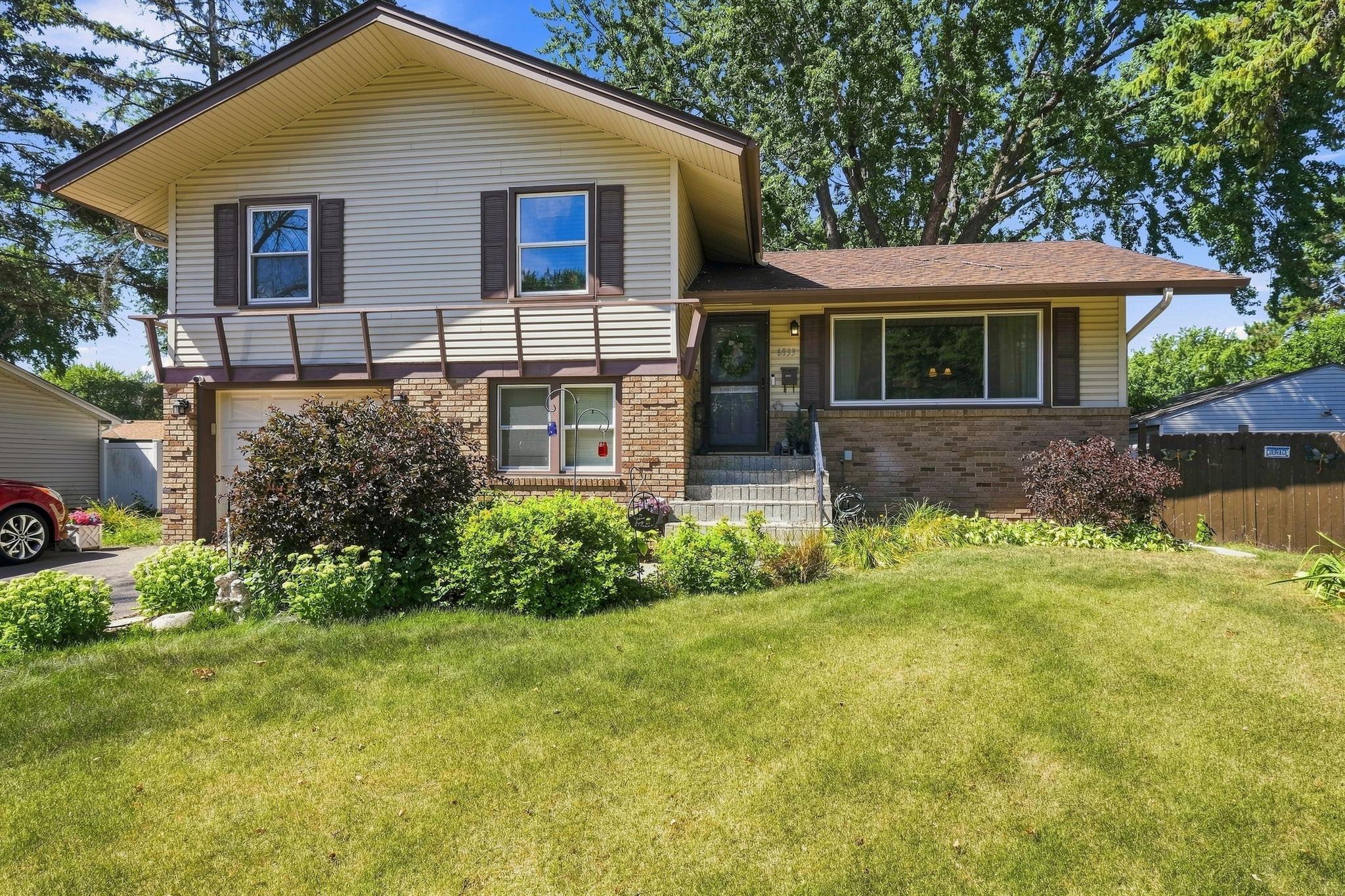 View of Residential at 6933 Brunswick Avenue, Brooklyn Park MN 55429, Brooklyn Park - Mike Wilen | Minnesota Team Real Estate