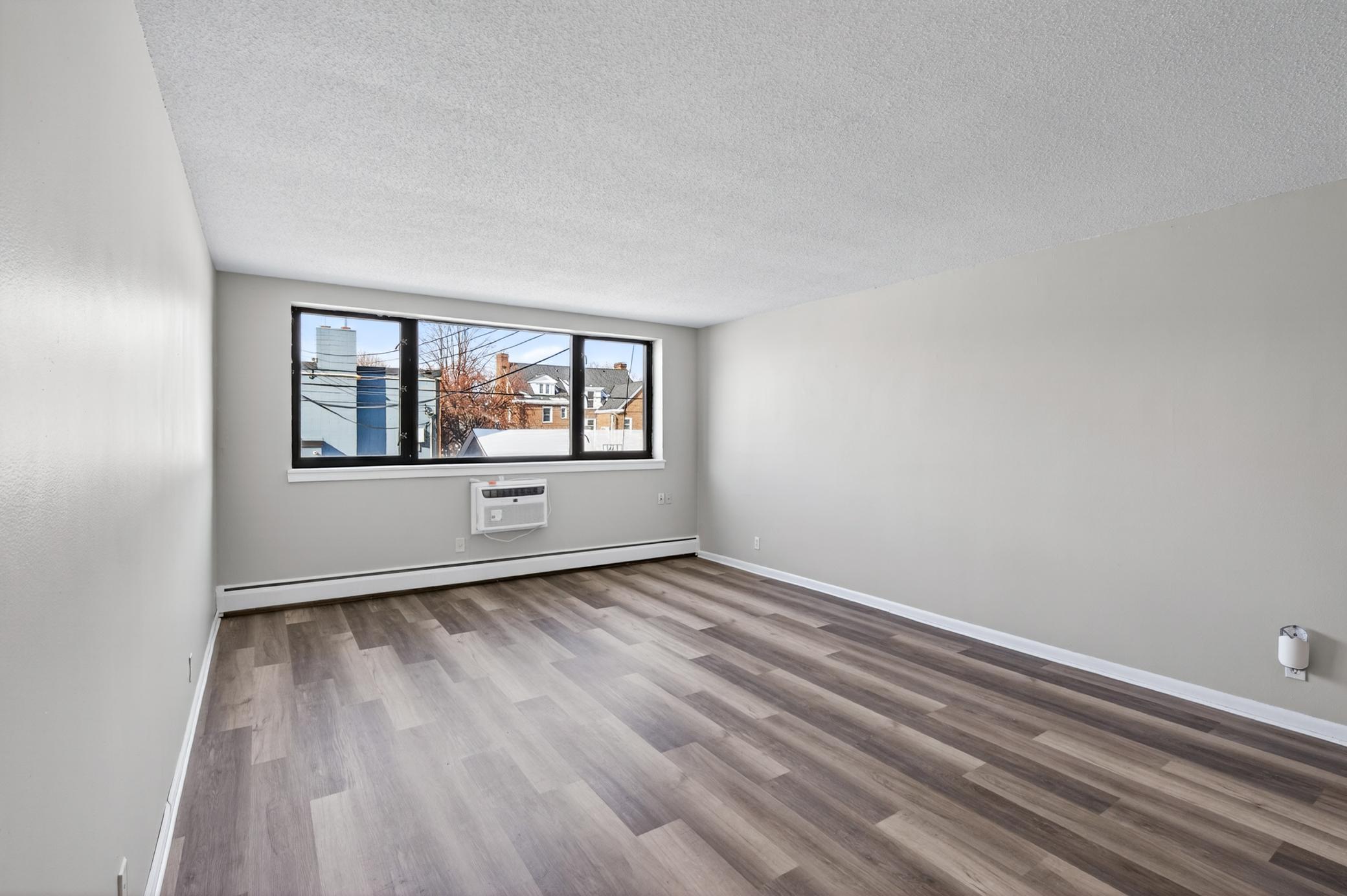 View of Residential at 2500 Blaisdell Avenue #206, Minneapolis MN 55404, Minneapolis (9 of 16) - Mike Wilen | Minnesota Team Real Estate