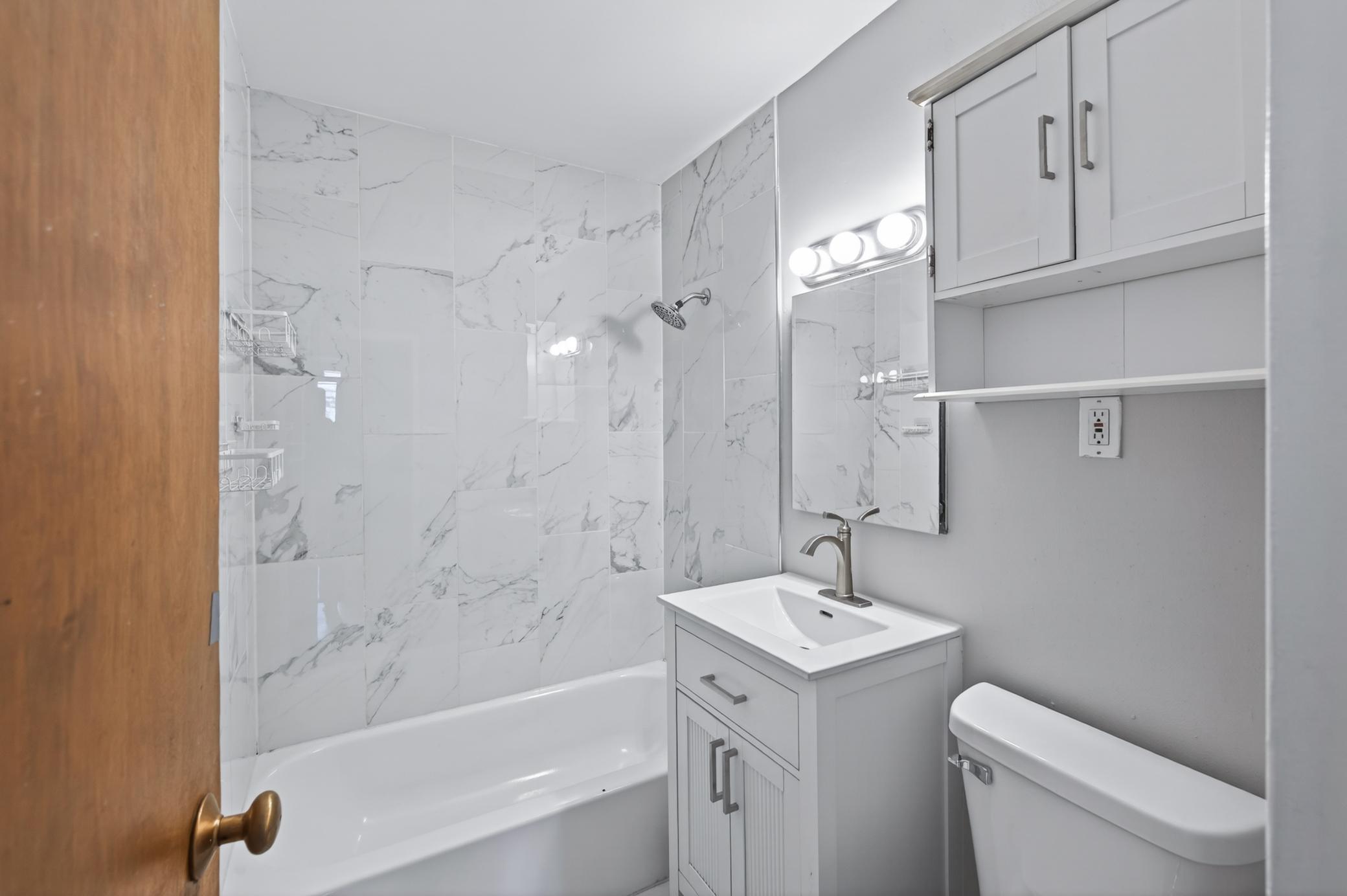View of Residential at 2500 Blaisdell Avenue #206, Minneapolis MN 55404, Minneapolis (12 of 16) - Mike Wilen | Minnesota Team Real Estate