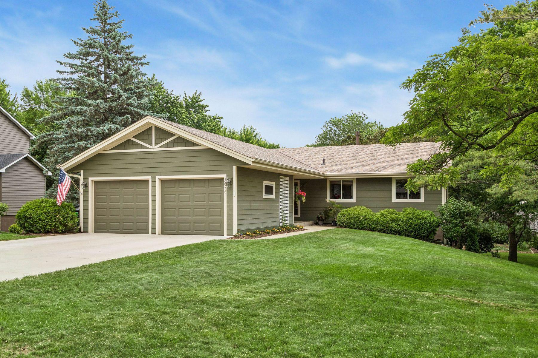 View of Residential at 12725 Ethelton Way, Apple Valley MN 55124, Apple Valley (3 of 26) - Mike Wilen | Minnesota Team Real Estate