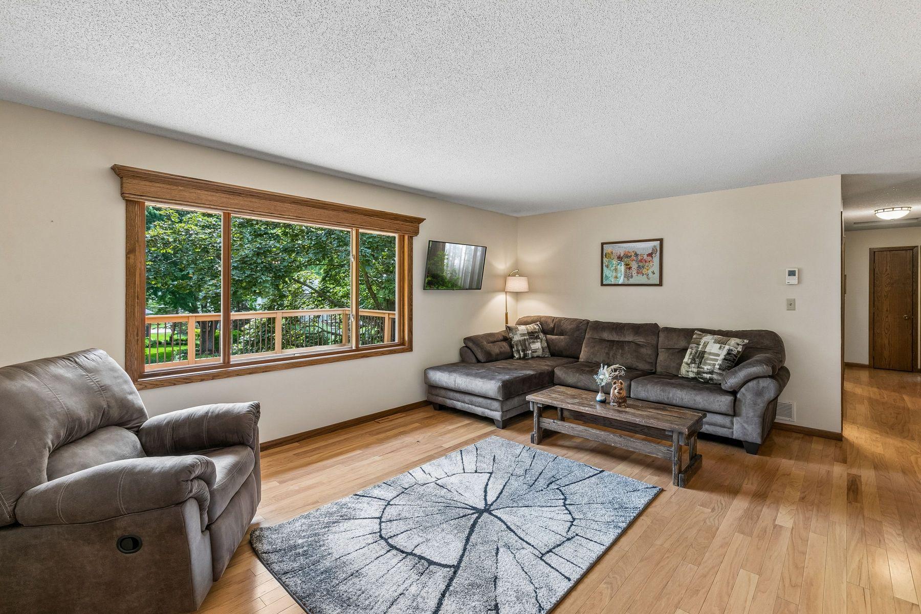View of Residential at 12725 Ethelton Way, Apple Valley MN 55124, Apple Valley (4 of 26) - Mike Wilen | Minnesota Team Real Estate