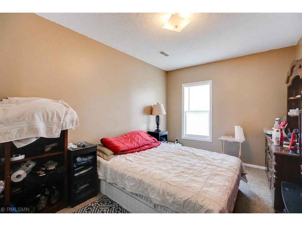 View of Residential Income at 2834 15th Avenue, Minneapolis MN 55407, Minneapolis (27 of 50) - Mike Wilen | Minnesota Team Real Estate