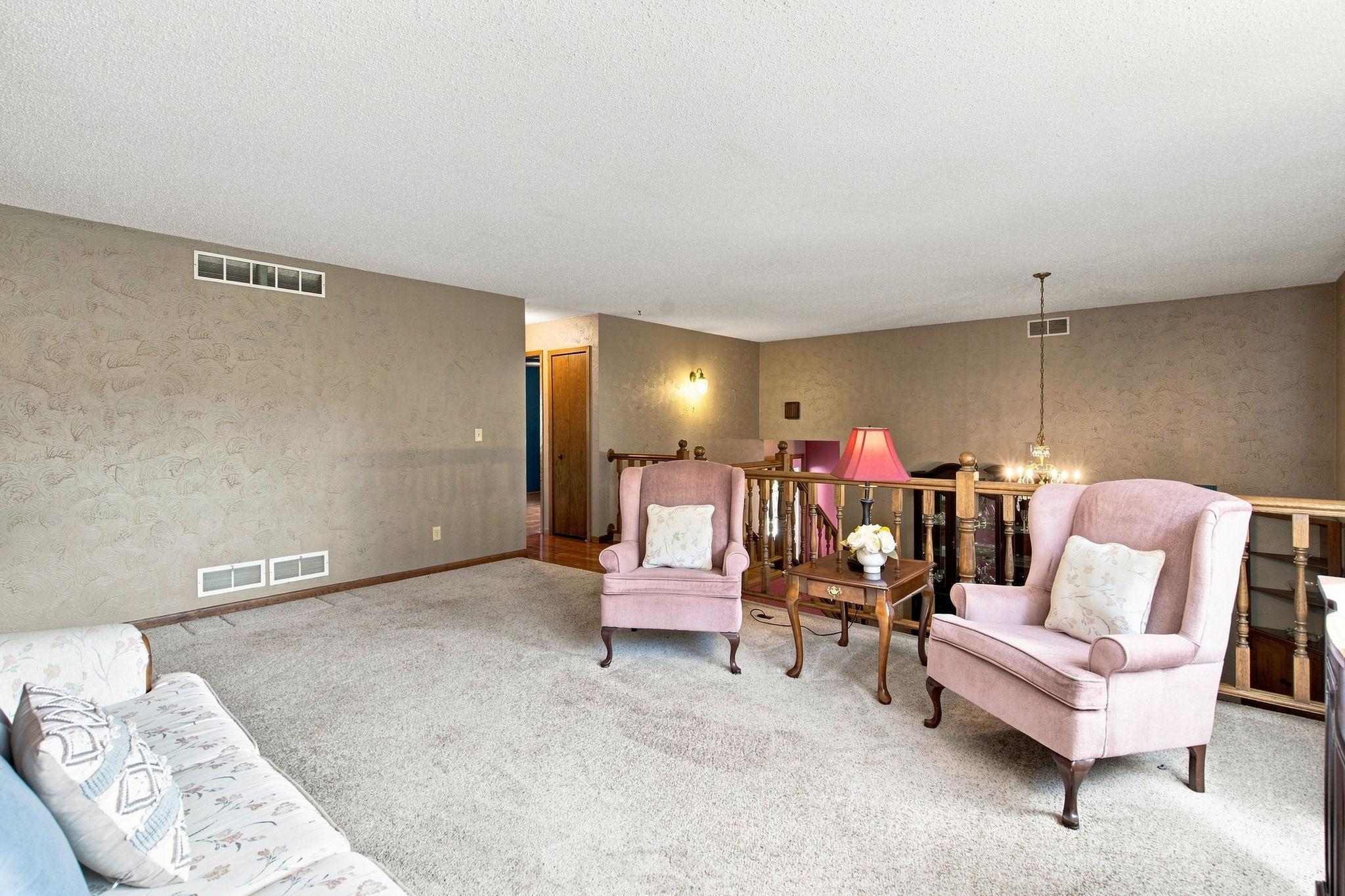 View of Residential at 7565 Paul Road, Woodbury MN 55125, Woodbury (9 of 46) - Mike Wilen | Minnesota Team Real Estate