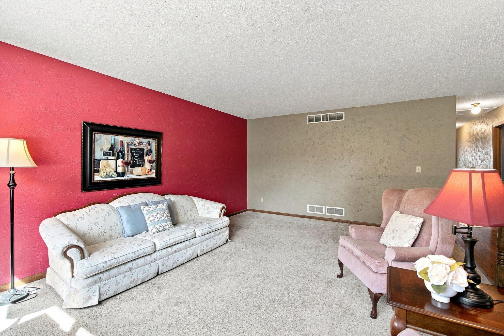 View of Residential at 7565 Paul Road, Woodbury MN 55125, Woodbury (8 of 46) - Mike Wilen | Minnesota Team Real Estate