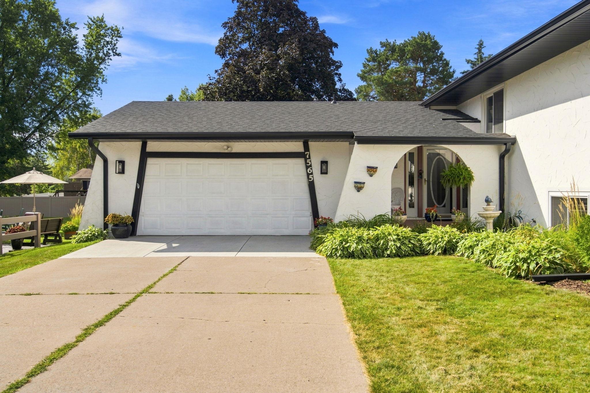 View of Residential at 7565 Paul Road, Woodbury MN 55125, Woodbury (4 of 46) - Mike Wilen | Minnesota Team Real Estate