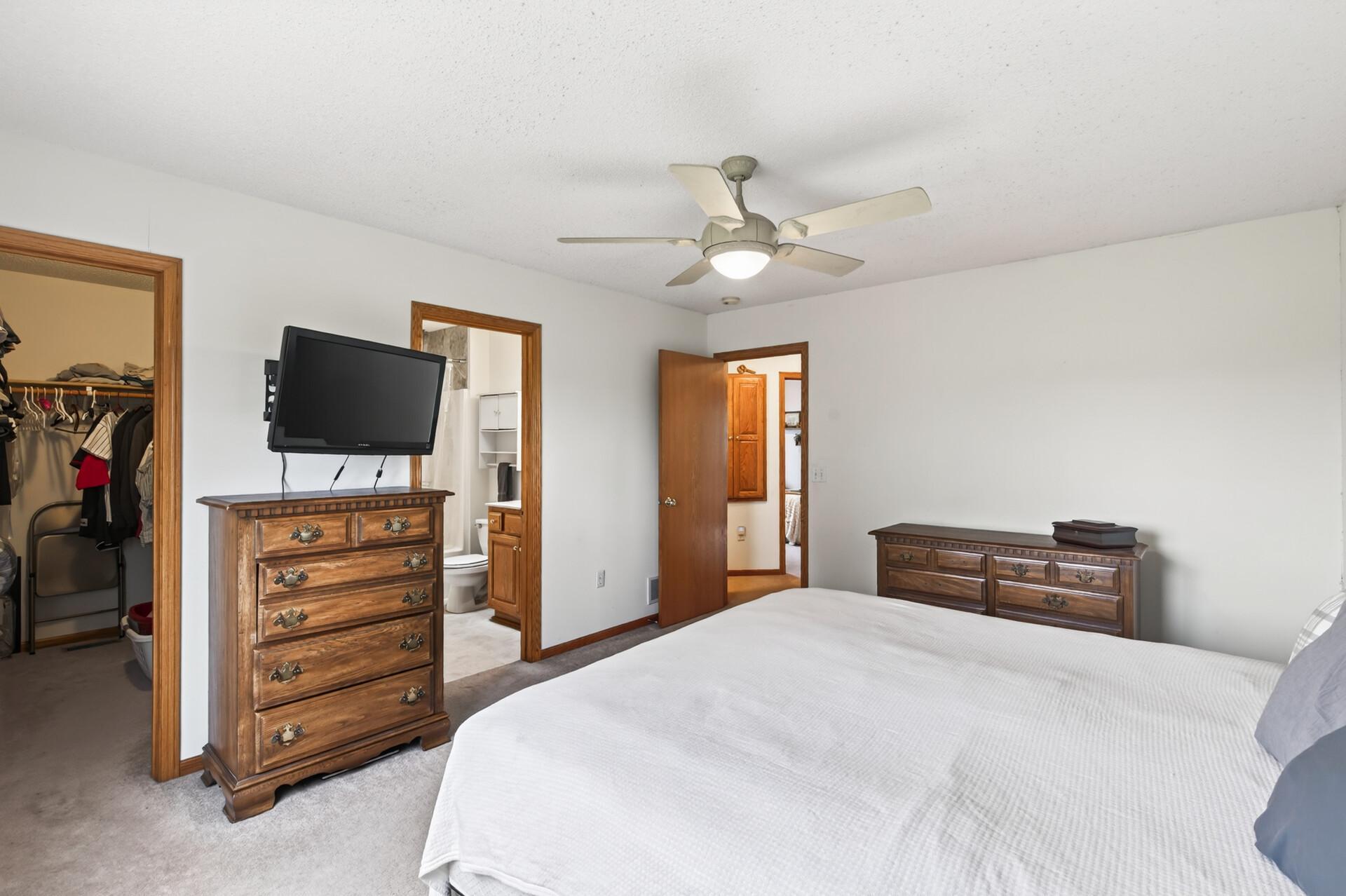 View of Residential at 23855 Aspen Drive, Rogers MN 55374, Rogers (19 of 31) - Mike Wilen | Minnesota Team Real Estate