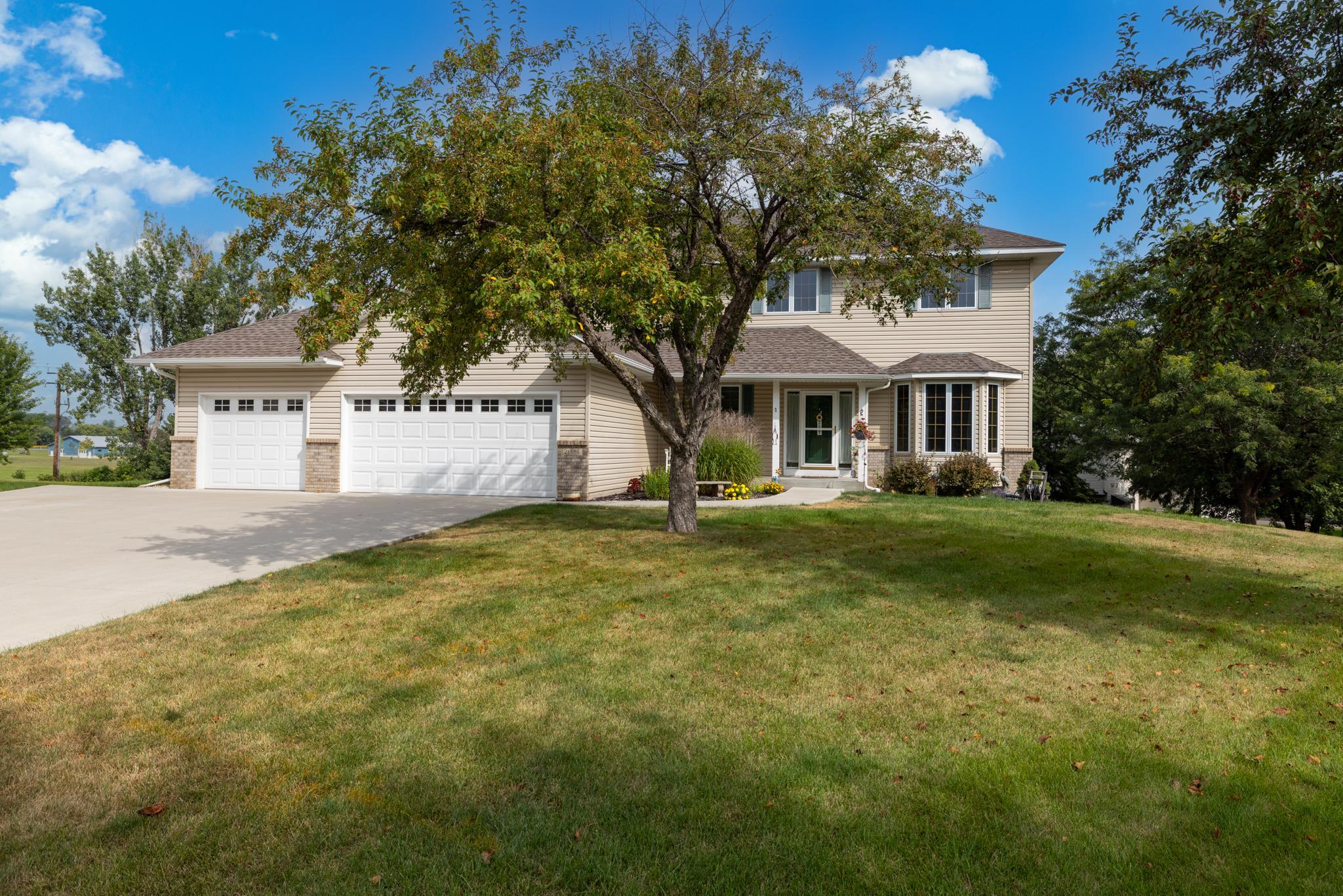 View of Residential at 21386 Goldenrod Circle, Rogers MN 55374, Rogers (38 of 42) - Mike Wilen | Minnesota Team Real Estate