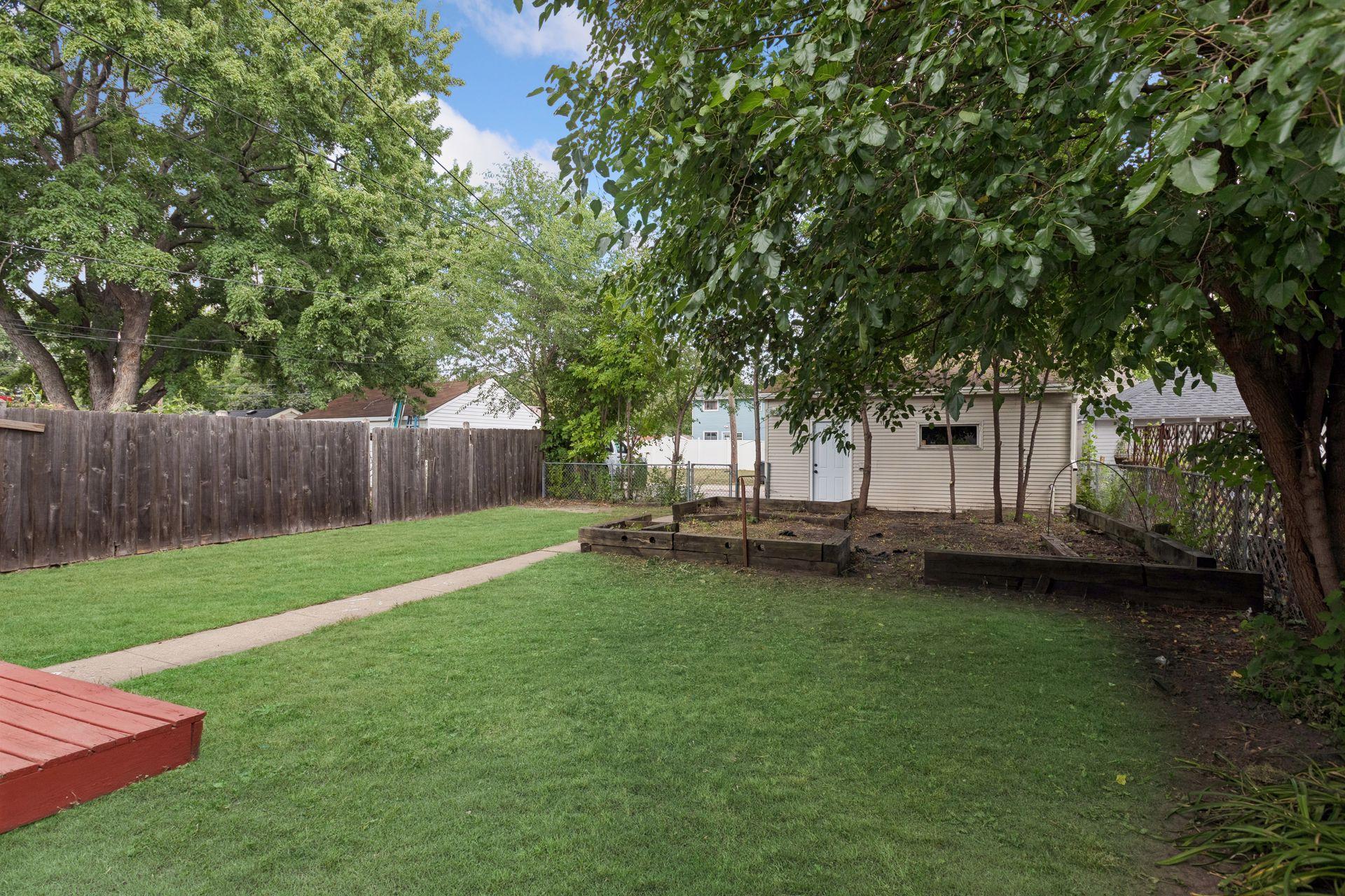 View of Residential at 4606 Bryant Avenue, Minneapolis MN 55412, Minneapolis (29 of 39) - Mike Wilen | Minnesota Team Real Estate