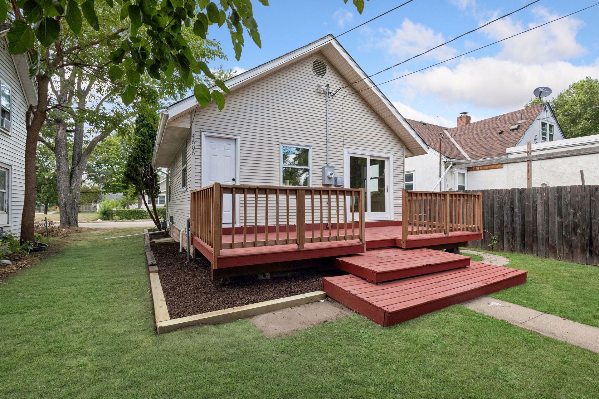 View of Residential at 4606 Bryant Avenue, Minneapolis MN 55412, Minneapolis (26 of 39) - Mike Wilen | Minnesota Team Real Estate