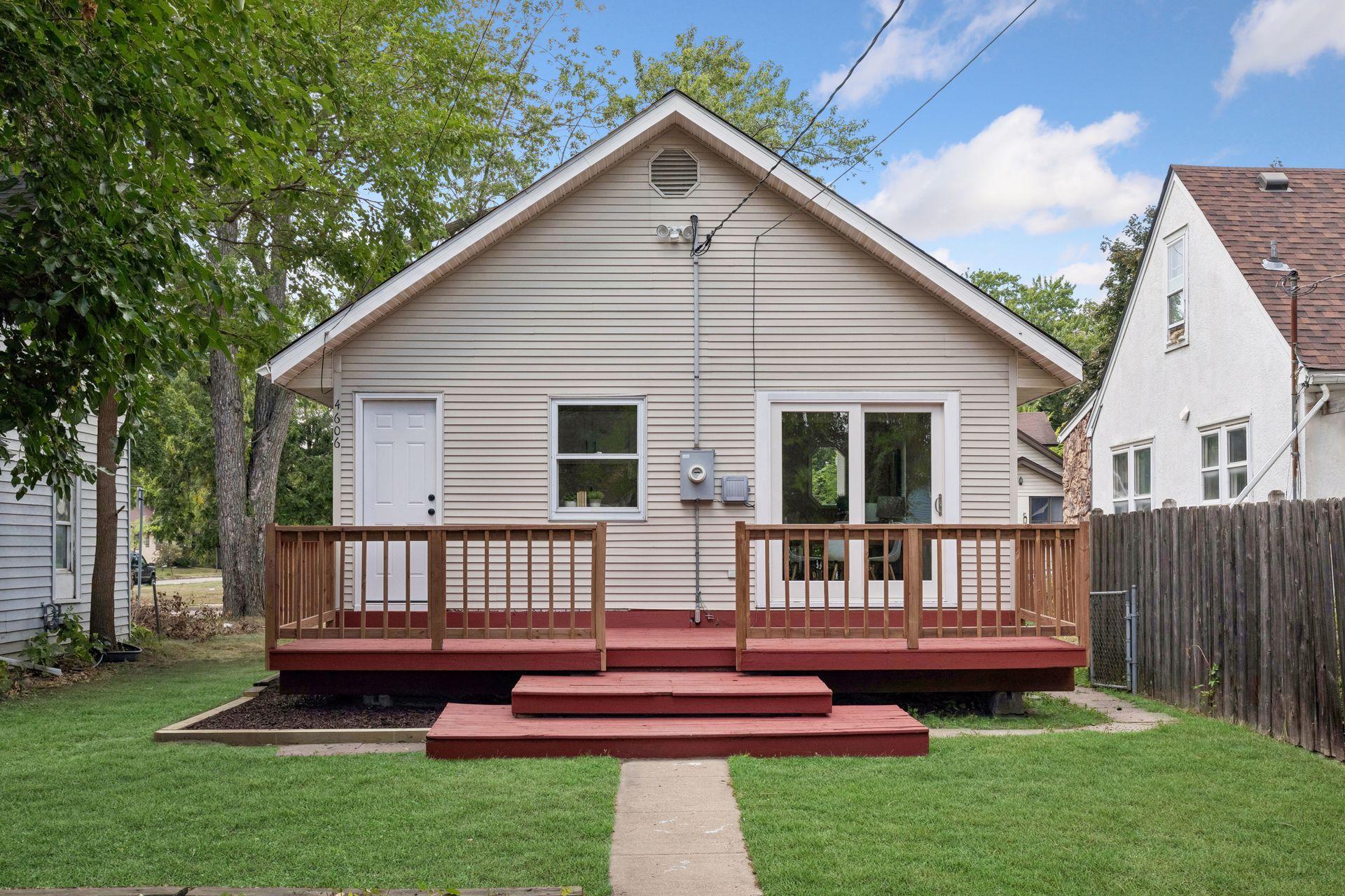 View of Residential at 4606 Bryant Avenue, Minneapolis MN 55412, Minneapolis (25 of 39) - Mike Wilen | Minnesota Team Real Estate