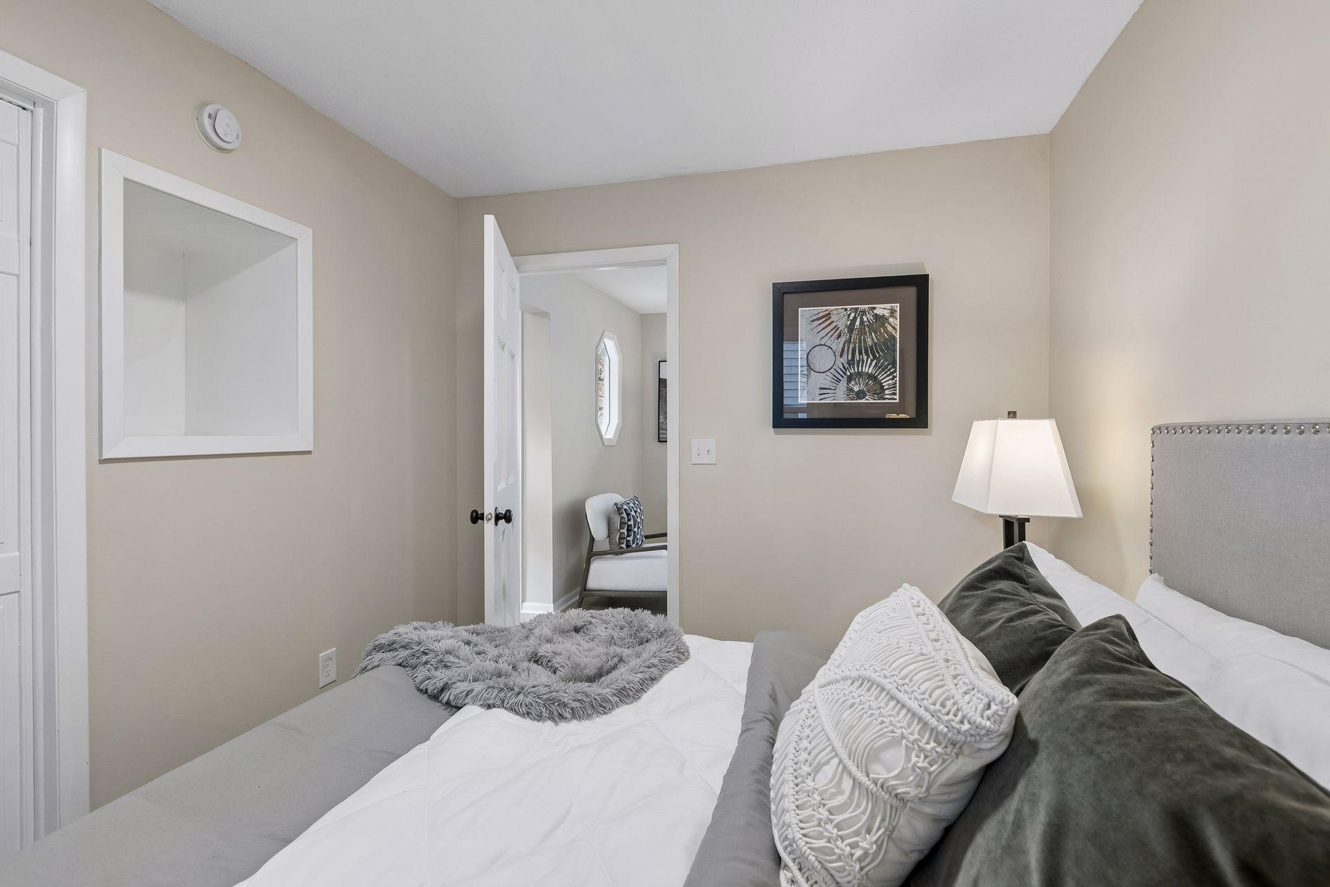 View of Residential at 4606 Bryant Avenue, Minneapolis MN 55412, Minneapolis (16 of 39) - Mike Wilen | Minnesota Team Real Estate
