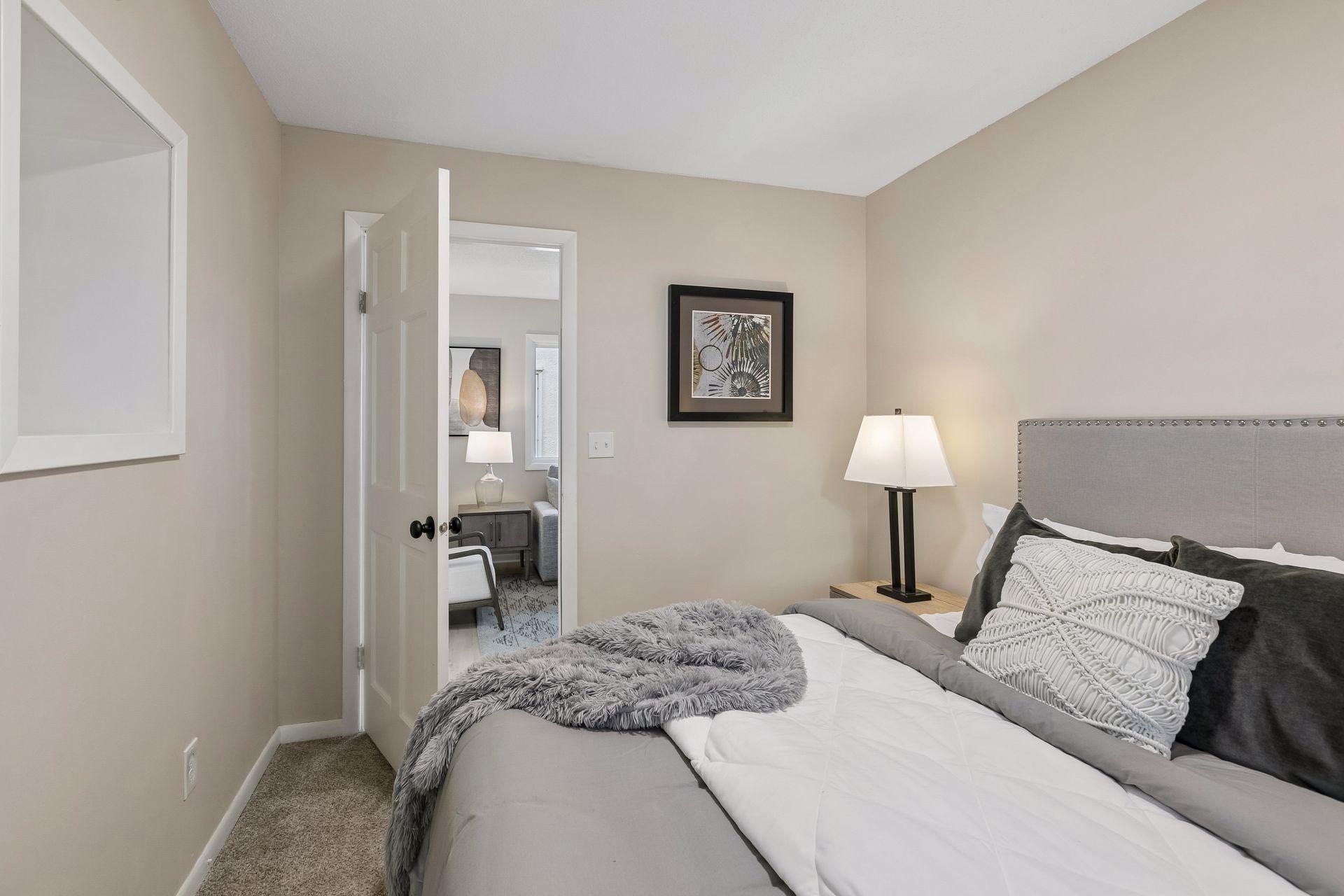 View of Residential at 4606 Bryant Avenue, Minneapolis MN 55412, Minneapolis (15 of 39) - Mike Wilen | Minnesota Team Real Estate