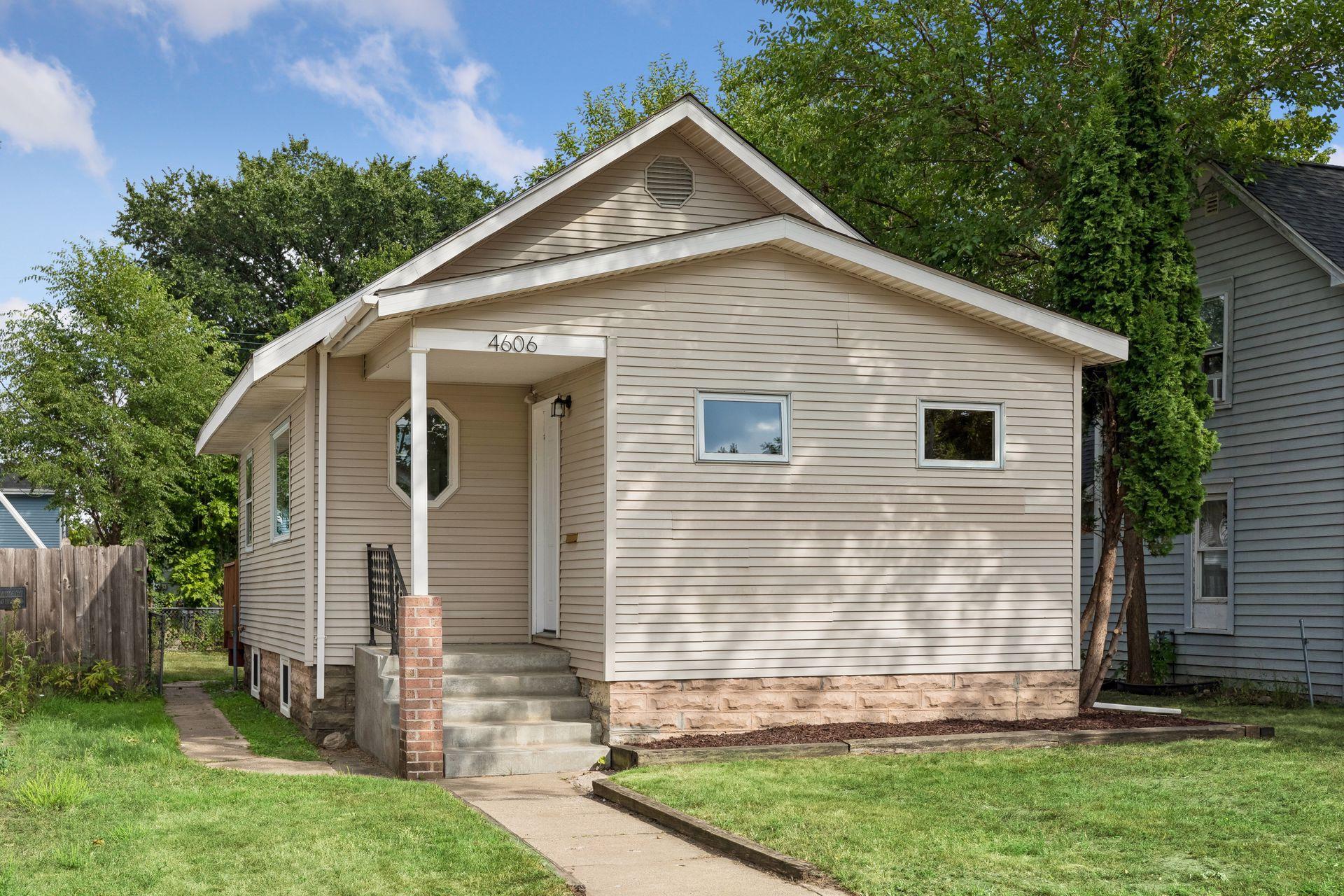 View of Residential at 4606 Bryant Avenue, Minneapolis MN 55412, Minneapolis (35 of 39) - Mike Wilen | Minnesota Team Real Estate