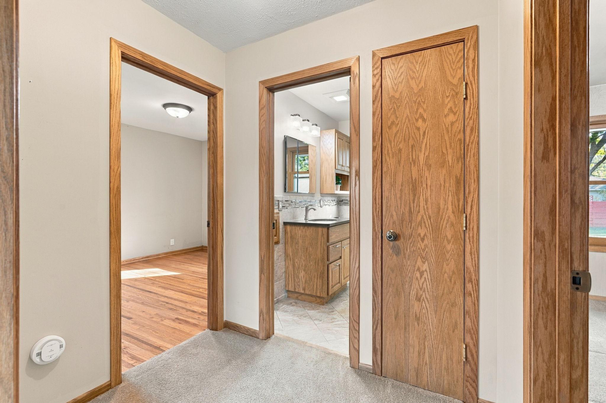 View of Residential at 9025 10th Avenue, Bloomington MN 55420, Bloomington (21 of 45) - Mike Wilen | Minnesota Team Real Estate