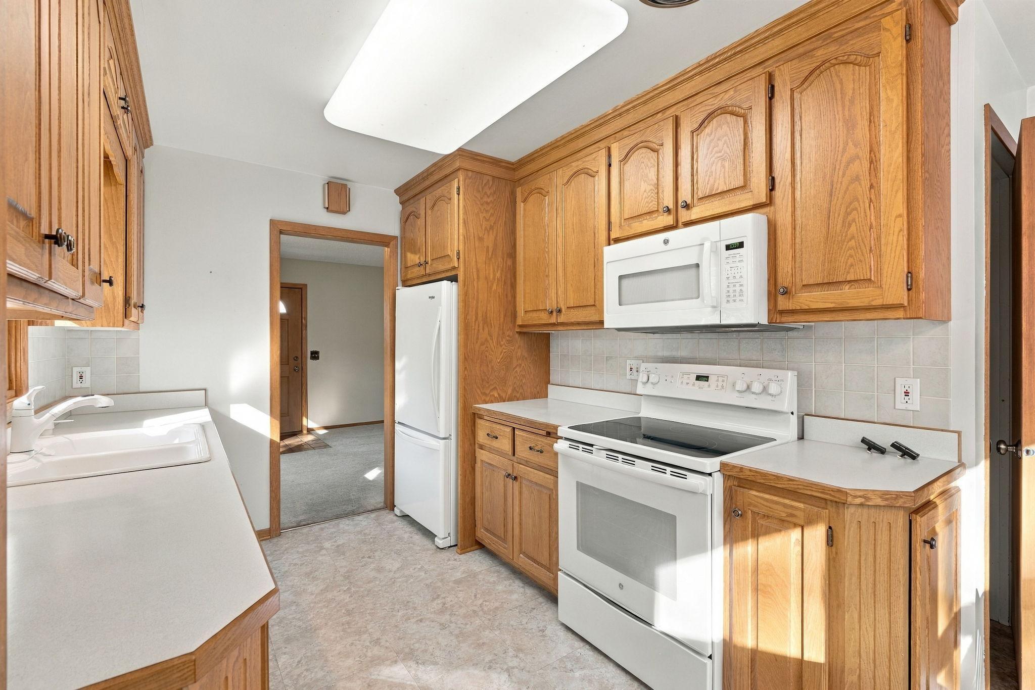 View of Residential at 9025 10th Avenue, Bloomington MN 55420, Bloomington (17 of 45) - Mike Wilen | Minnesota Team Real Estate