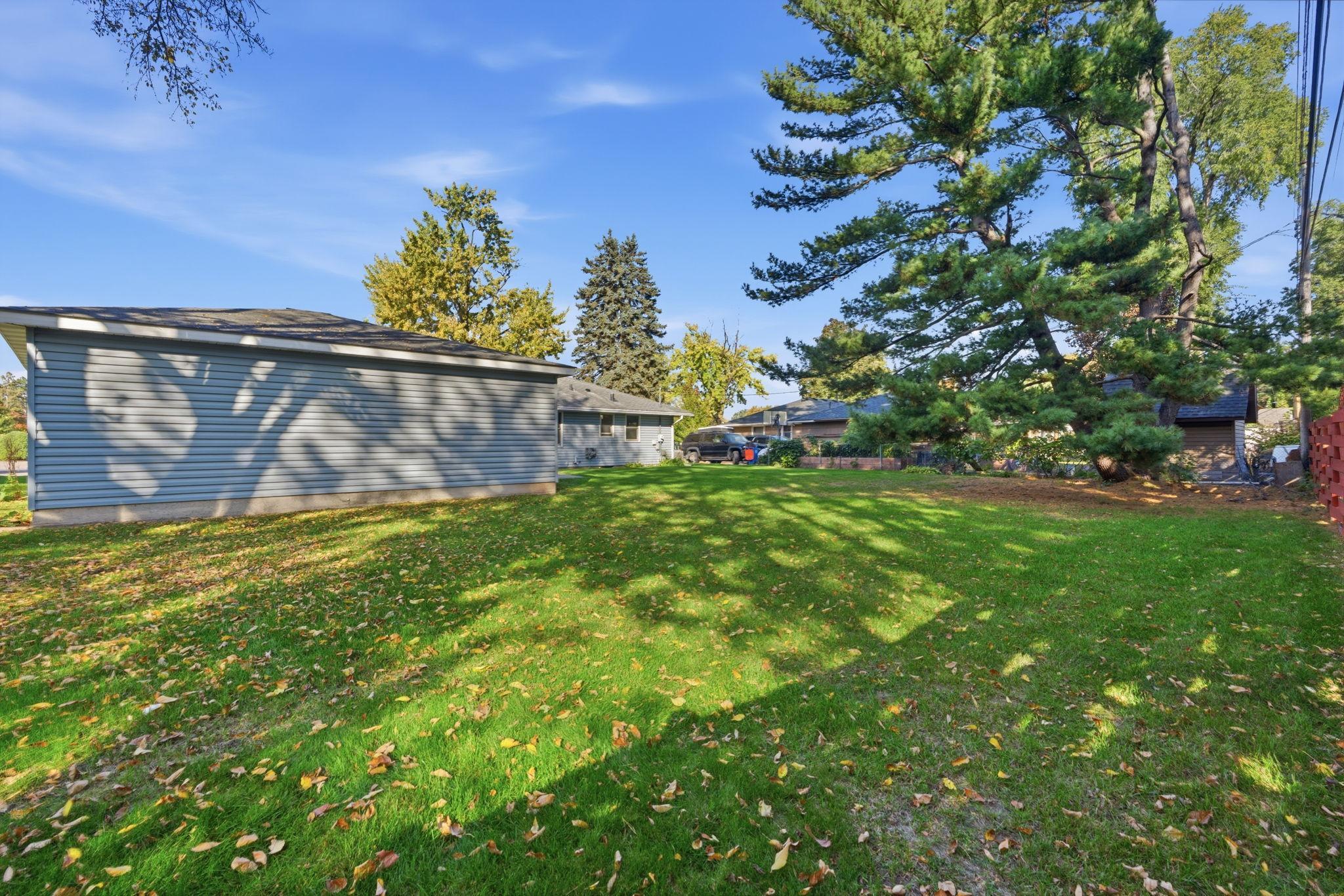 View of Residential at 9025 10th Avenue, Bloomington MN 55420, Bloomington (5 of 45) - Mike Wilen | Minnesota Team Real Estate
