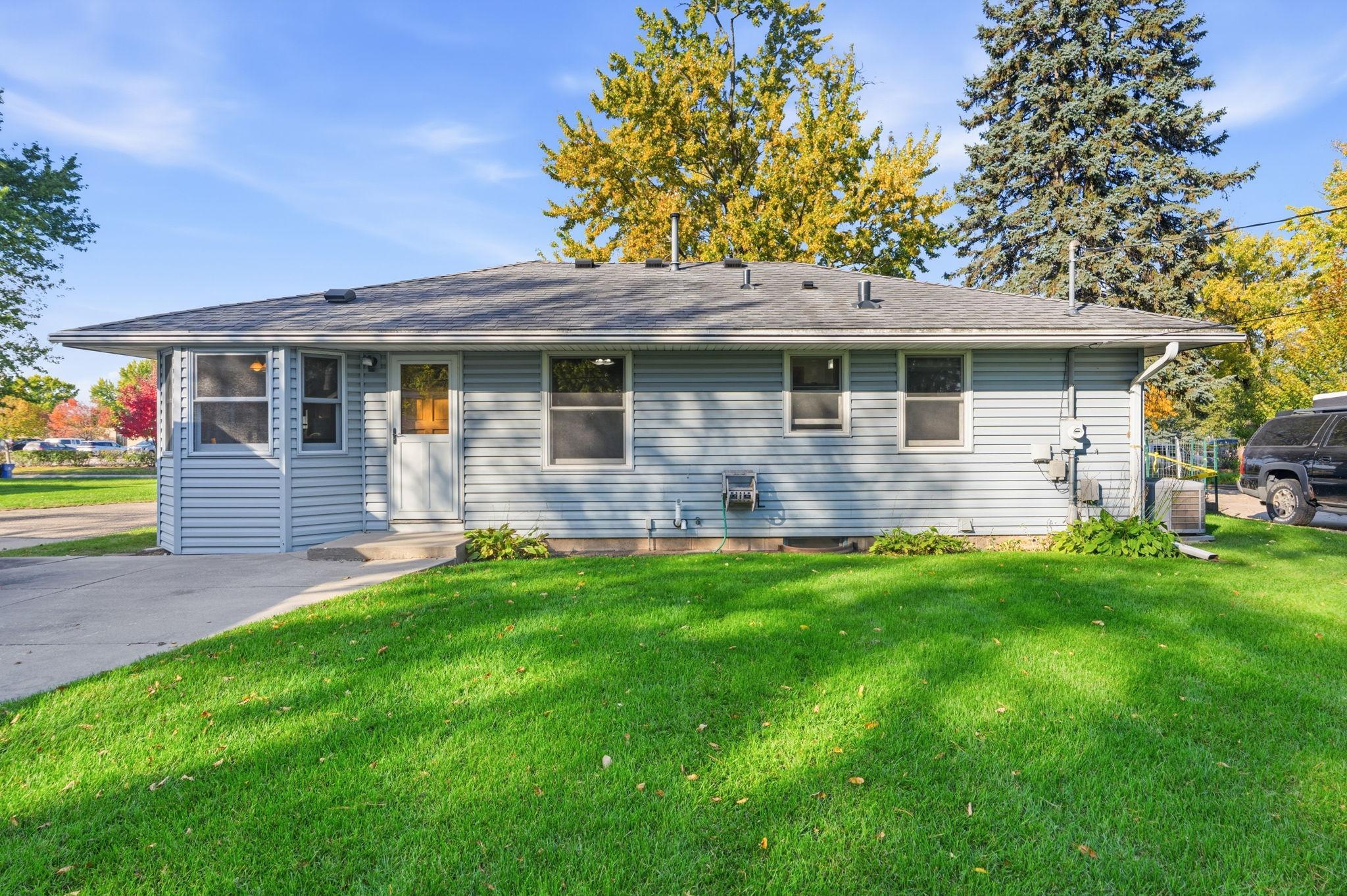 View of Residential at 9025 10th Avenue, Bloomington MN 55420, Bloomington (41 of 45) - Mike Wilen | Minnesota Team Real Estate