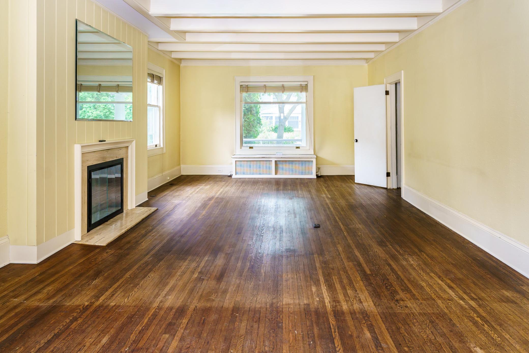 View of Residential at 2500 Humboldt Avenue, Minneapolis MN 55405, Minneapolis (12 of 55) - Mike Wilen | Minnesota Team Real Estate
