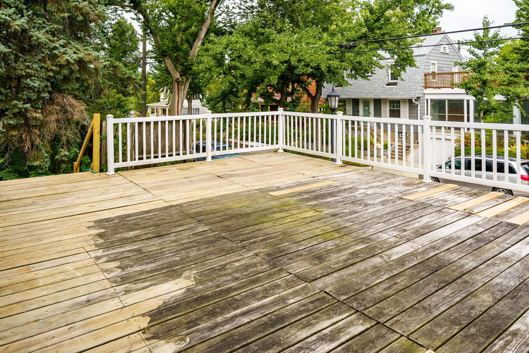 View of Residential at 2500 Humboldt Avenue, Minneapolis MN 55405, Minneapolis (21 of 55) - Mike Wilen | Minnesota Team Real Estate