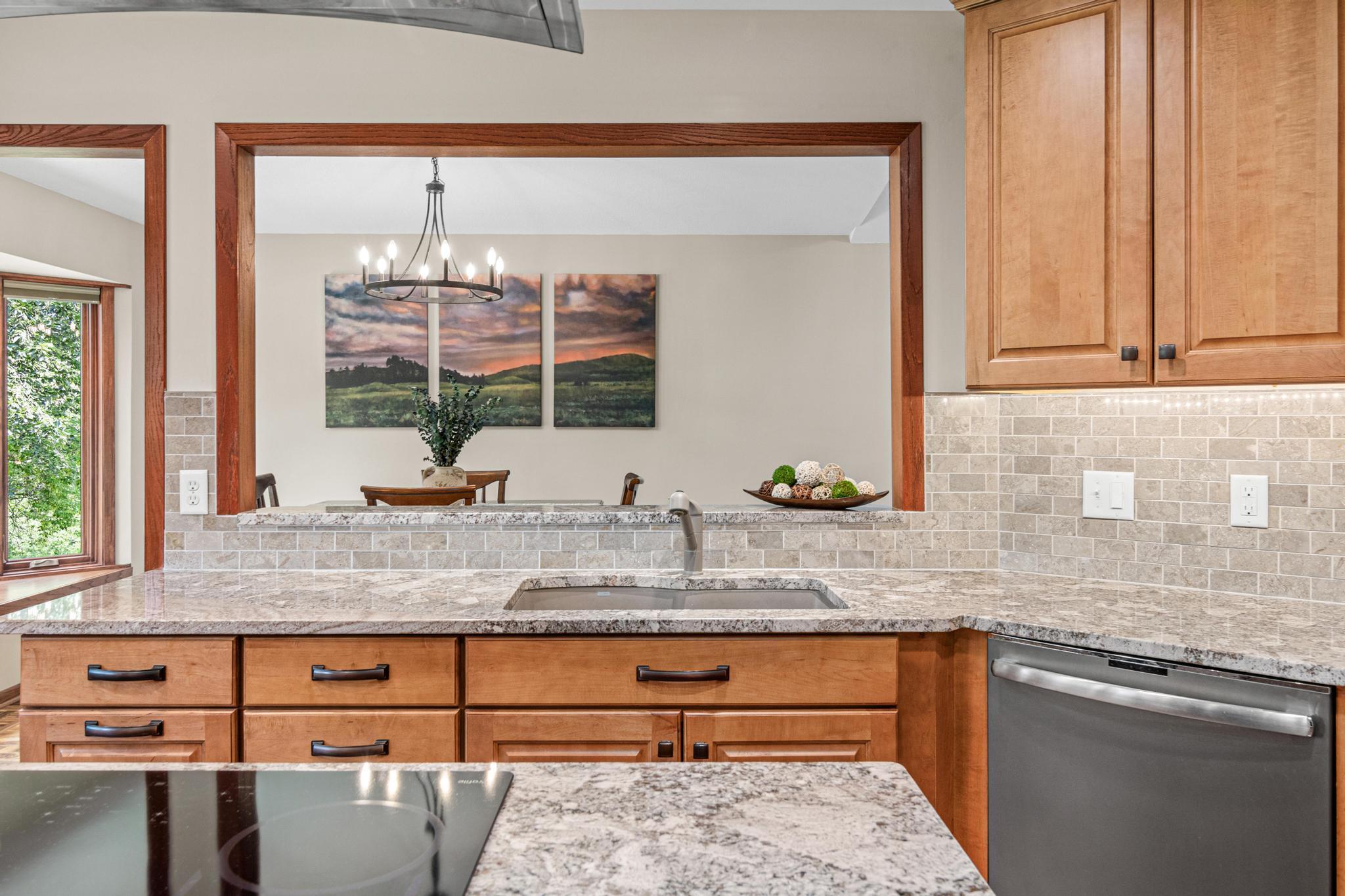 View of Residential at 2915 Bruce Court, Inver Grove Heights MN 55077, Inver Grove Heights (6 of 40) - Mike Wilen | Minnesota Team Real Estate