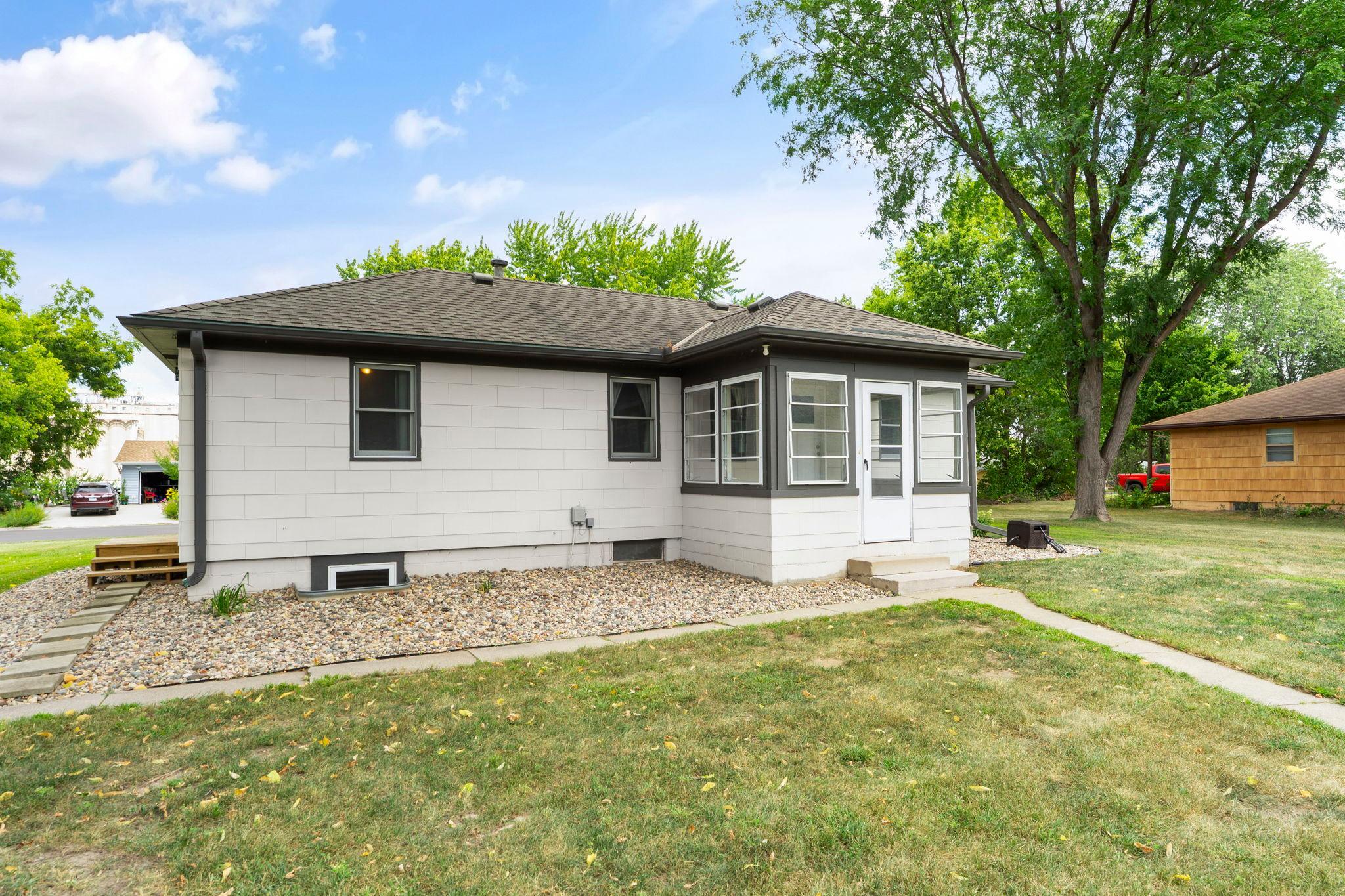 View of Residential at 409 Clay Street, Shakopee MN 55379, Shakopee (38 of 55) - Mike Wilen | Minnesota Team Real Estate