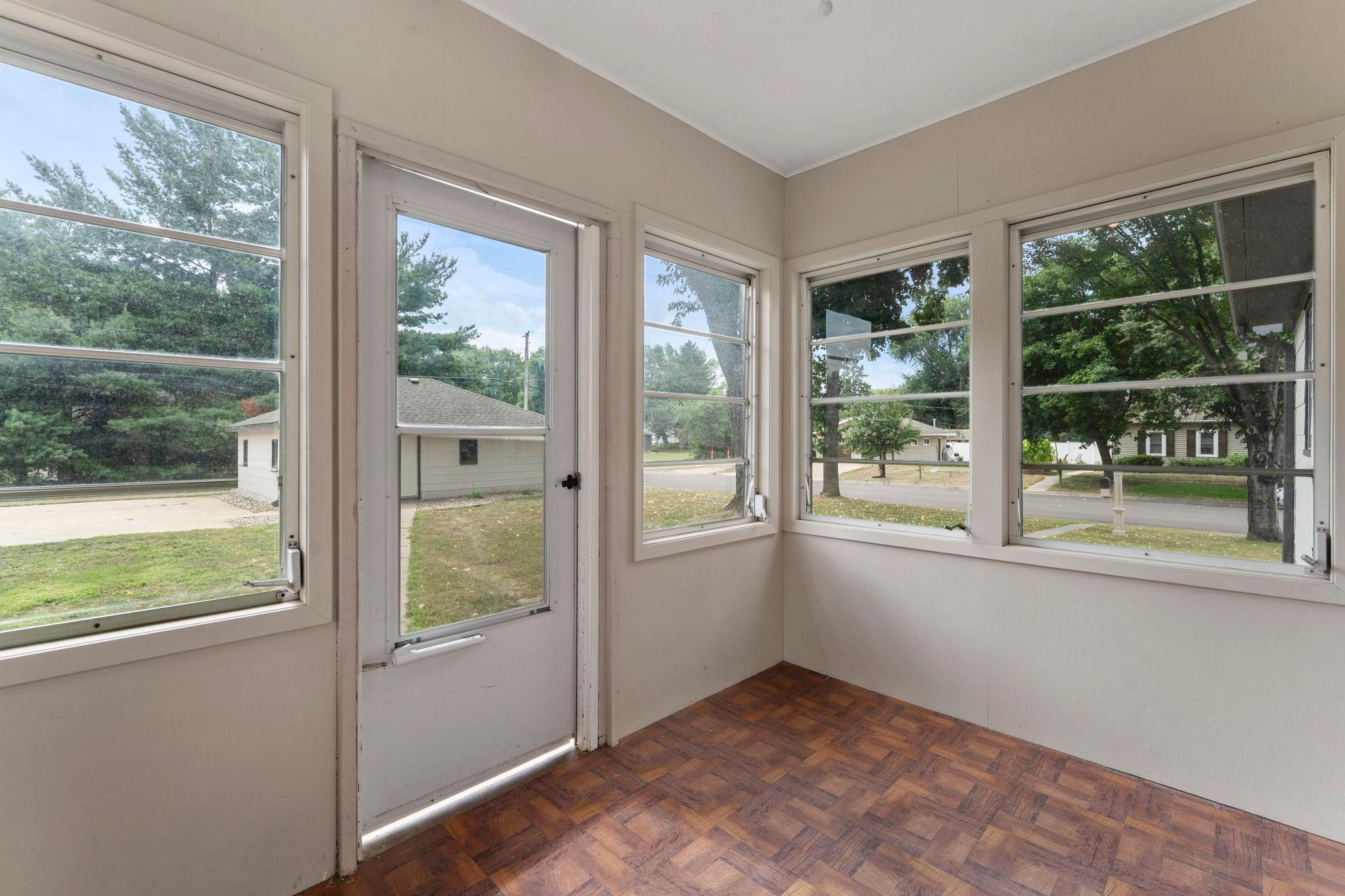 View of Residential at 409 Clay Street, Shakopee MN 55379, Shakopee (33 of 55) - Mike Wilen | Minnesota Team Real Estate