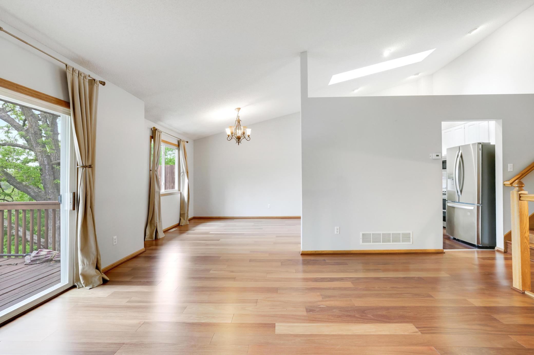 View of Residential at 6159 Creek Line Drive, Minnetonka MN 55345, Minnetonka (11 of 45) - Mike Wilen | Minnesota Team Real Estate