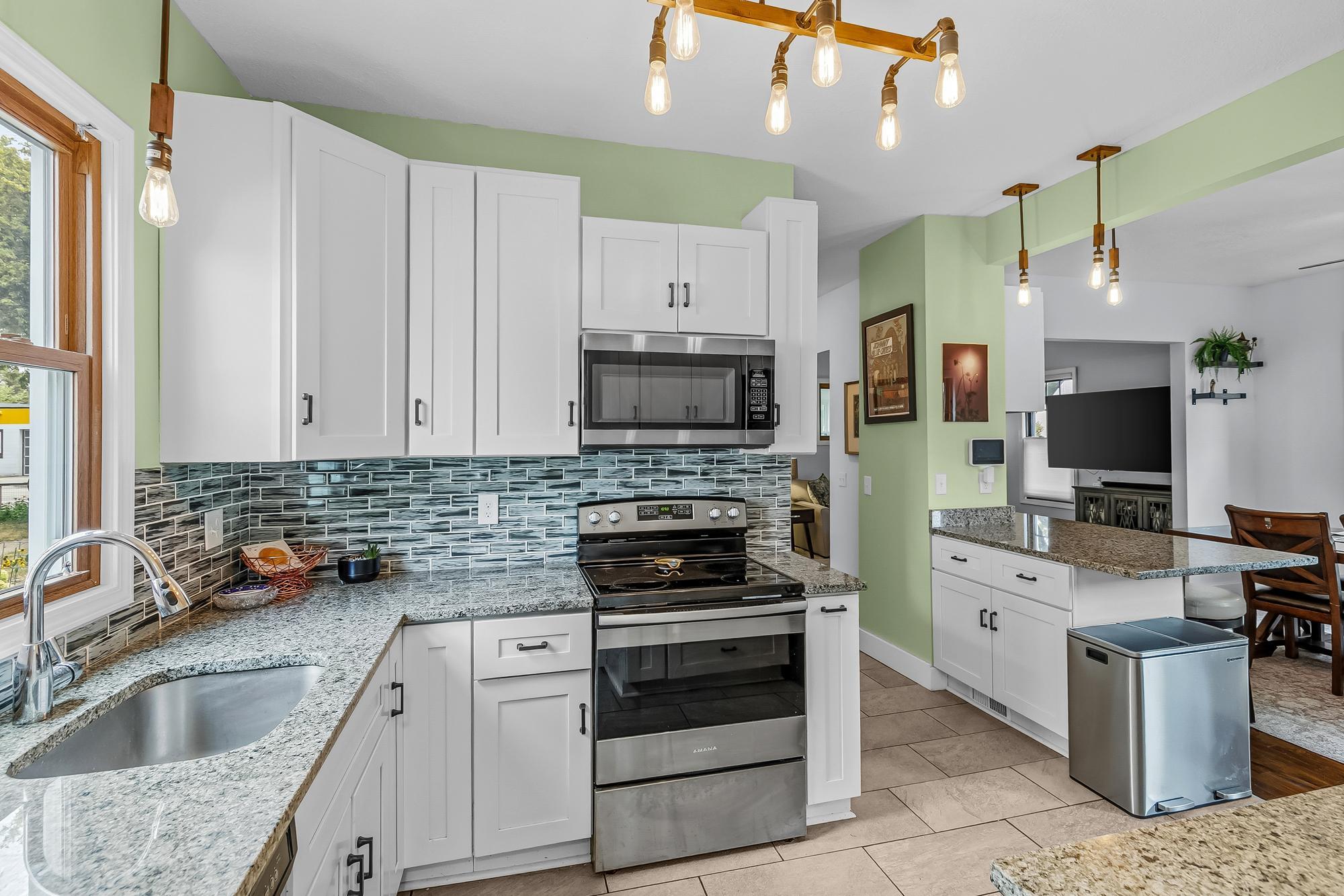 View of Residential at 3728 Minnehaha Avenue, Minneapolis MN 55406, Minneapolis (17 of 31) - Mike Wilen | Minnesota Team Real Estate