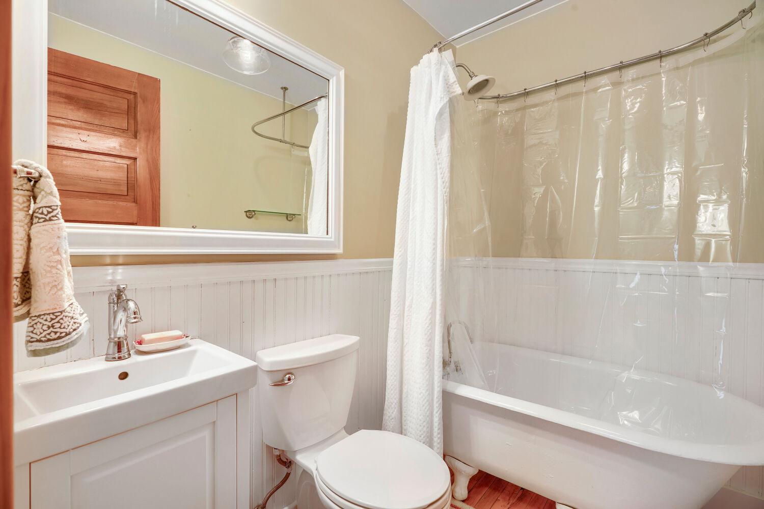 View of Residential at 1821 Fillmore Street, Minneapolis MN 55418, Minneapolis (15 of 28) - Mike Wilen | Minnesota Team Real Estate